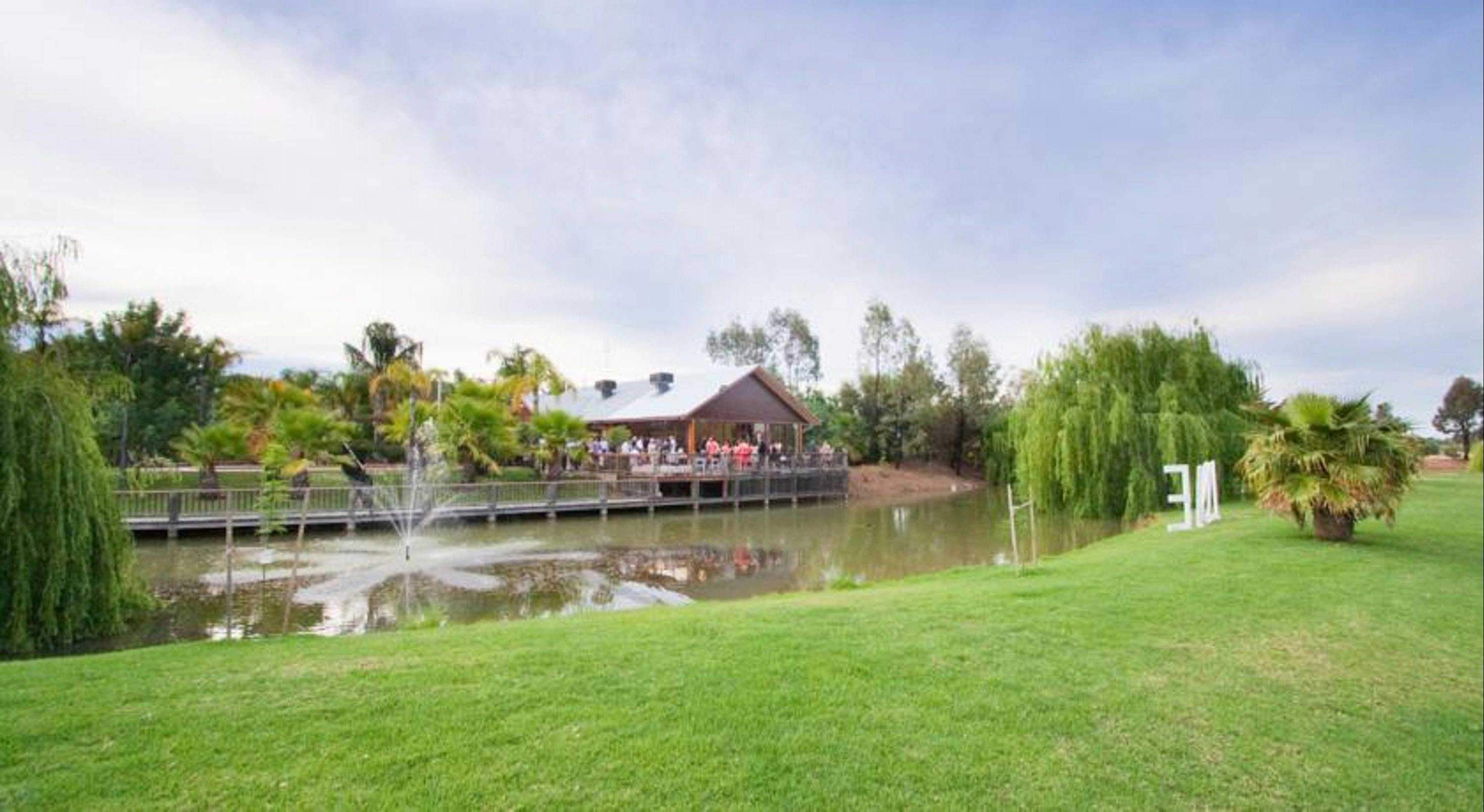 82F5028E21397B6479532Bda84213D03