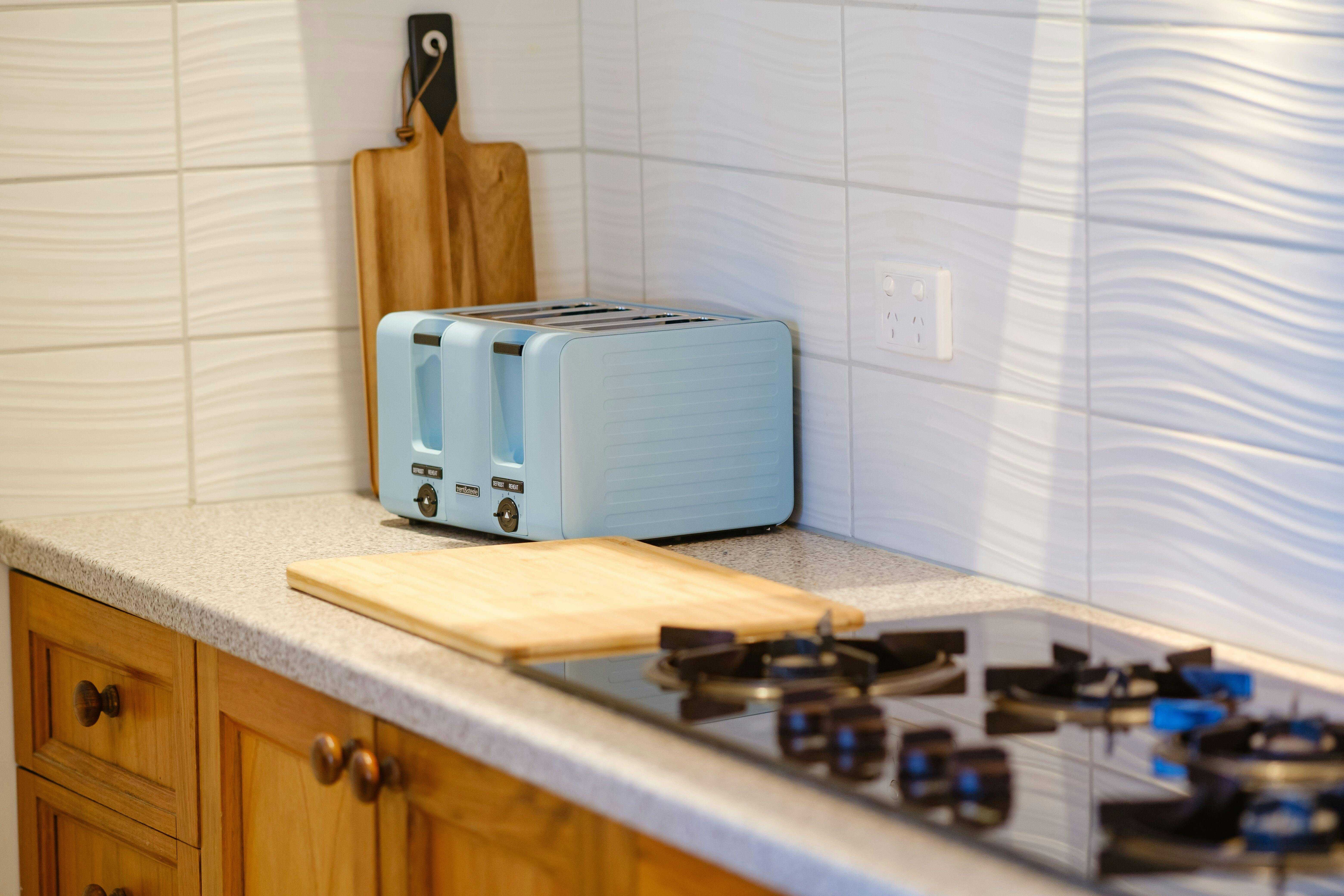 9799E736F285967E04A3Ea3694D67682