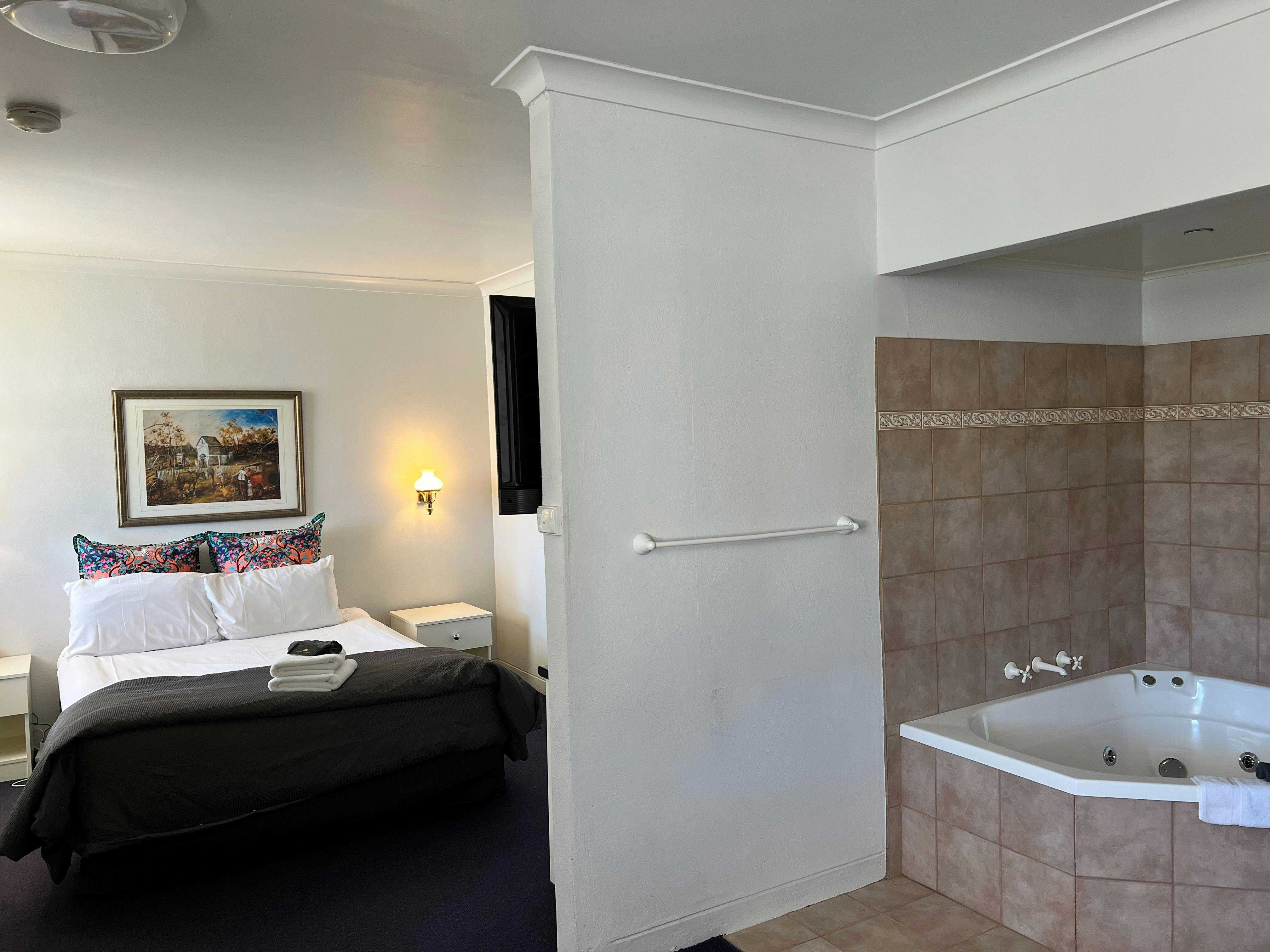 Baf0B4110662A30E7A323Cb9D5A4Ca80