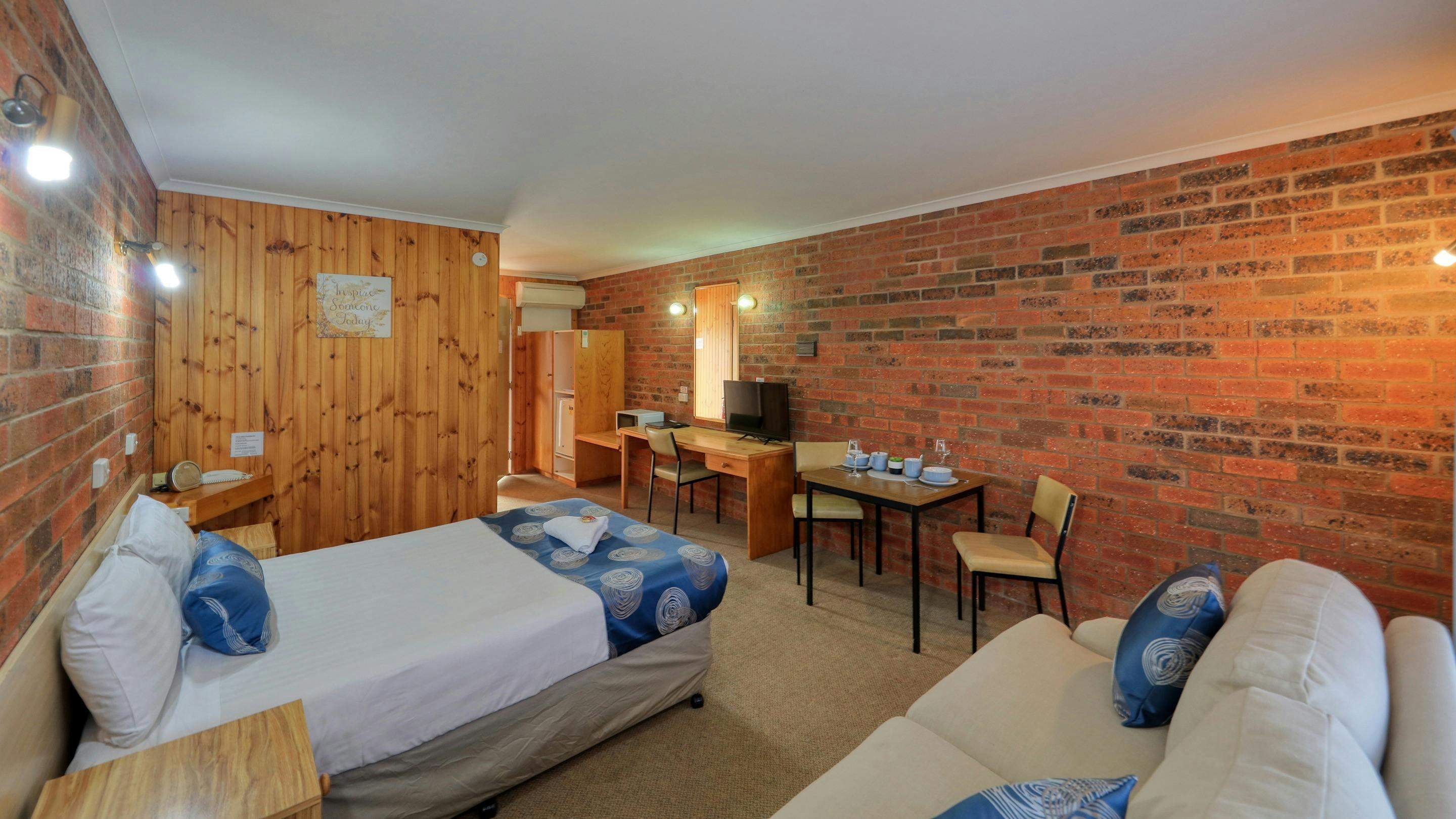 794Fed99325F89Bad7Ea08A7Fdd8Bacf