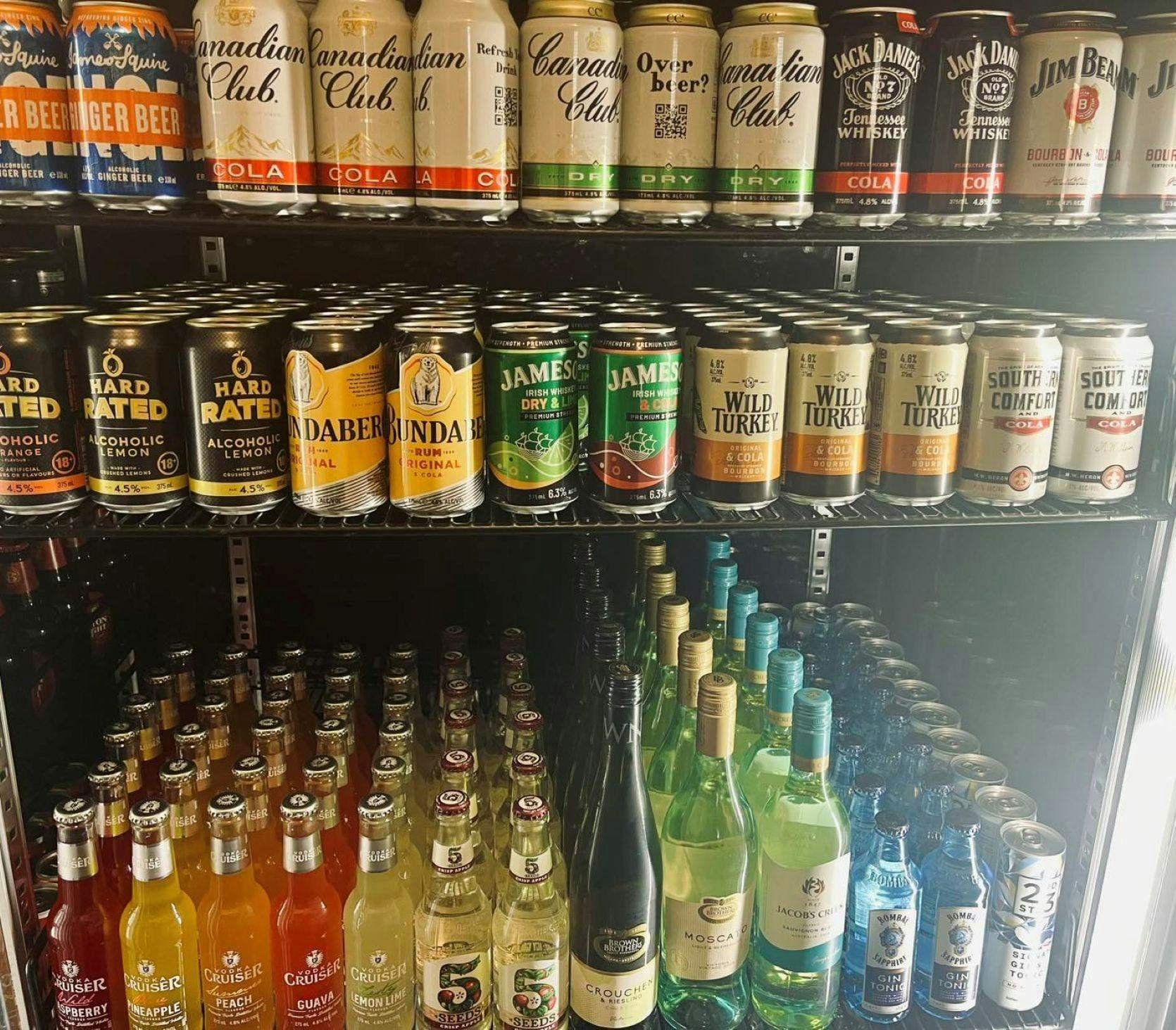 646B7815C130Fae552D5B109E2F62D2B