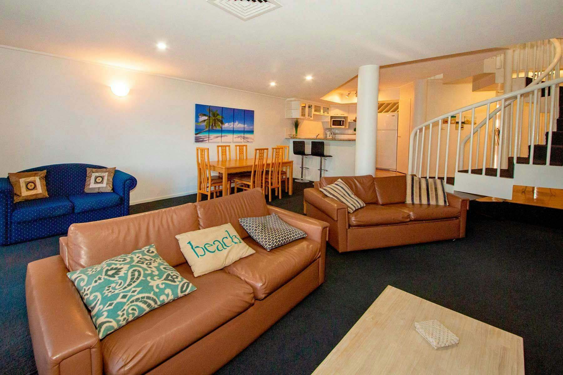 502Dae8A03Caee190953E274C36Abd50