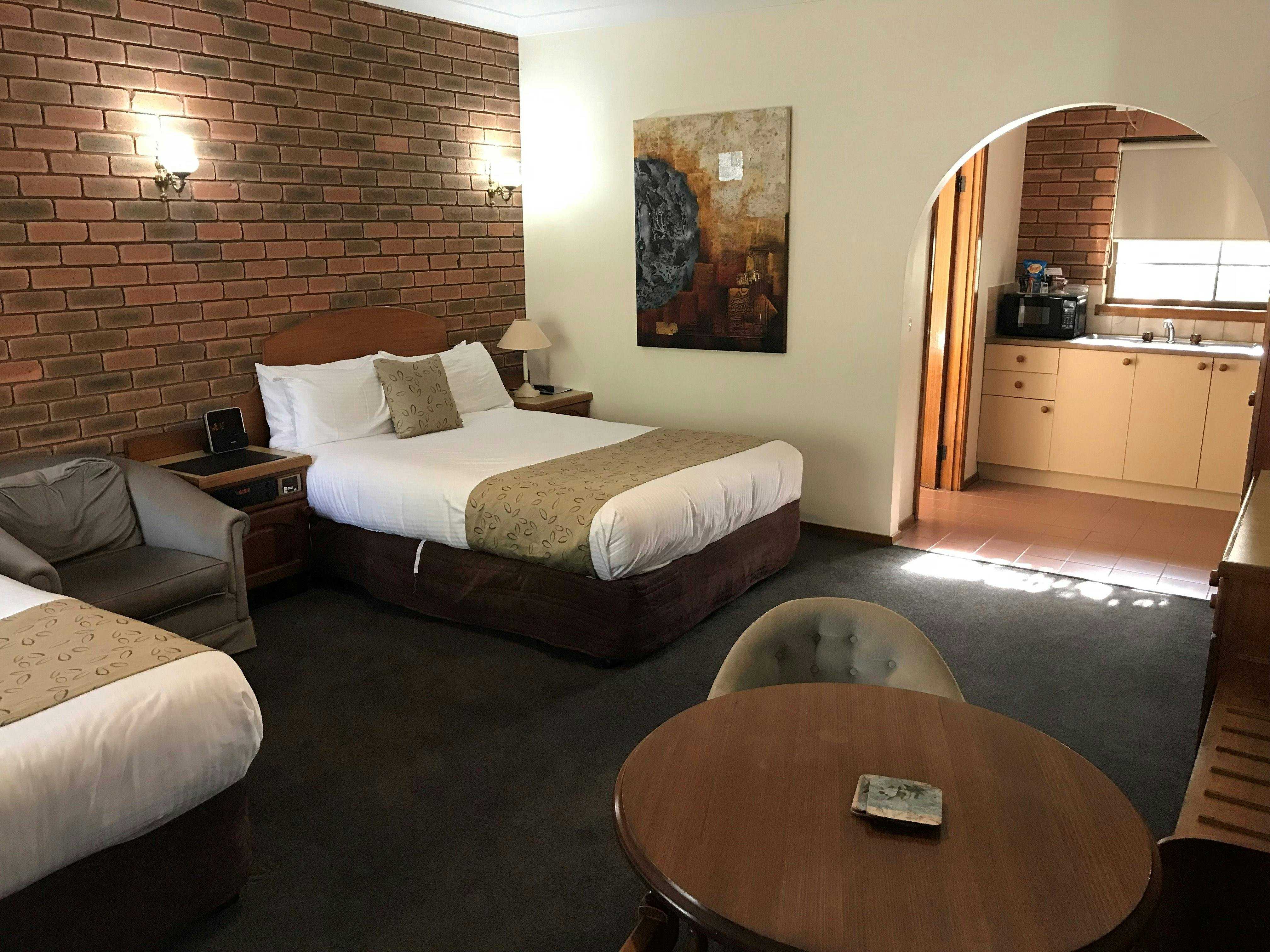 0C041Aab5A7188592Ab15A2B1787C379