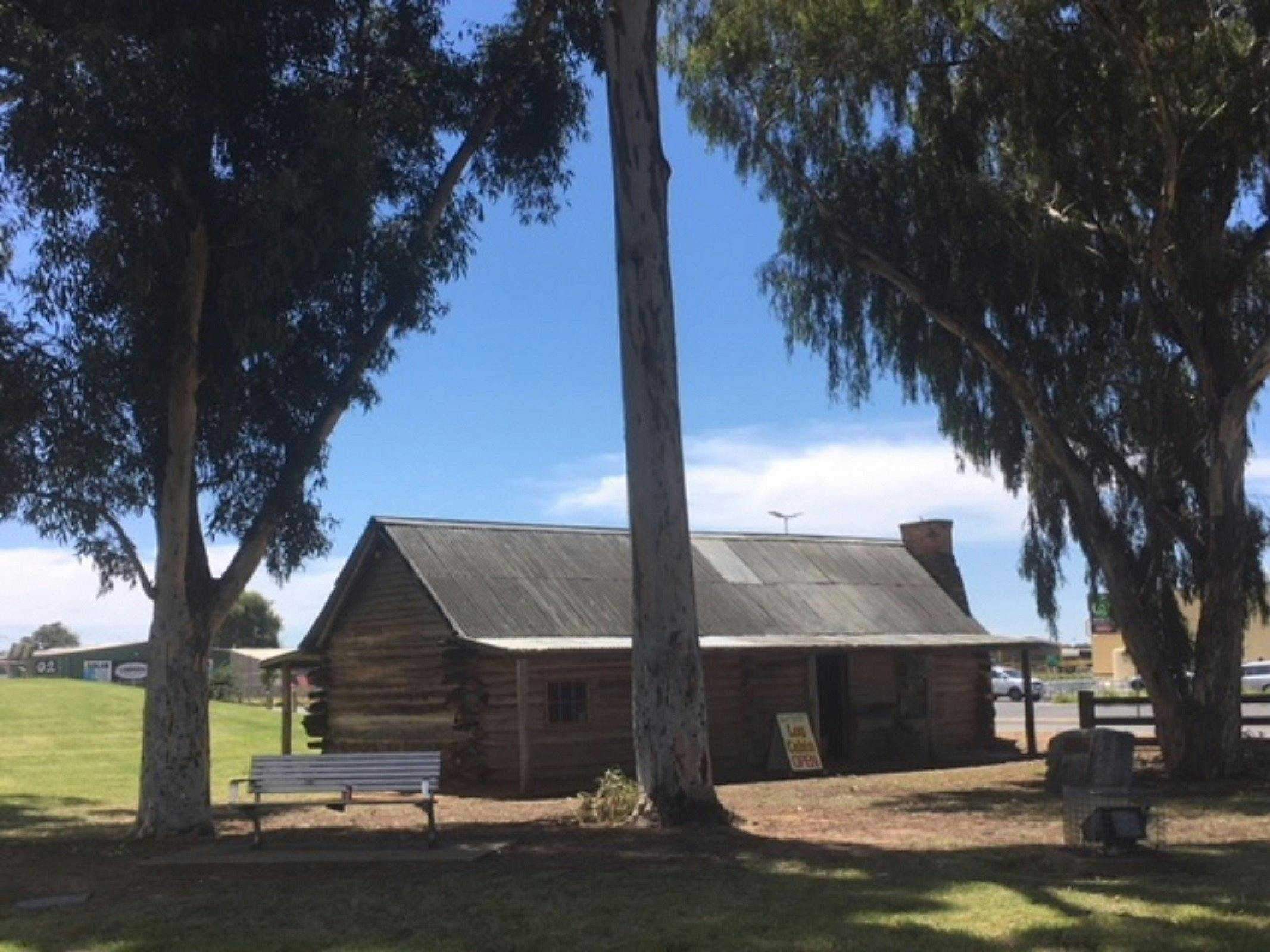 9Dc09Bdc81D483F0Baeb5Fb43F16Fd5F