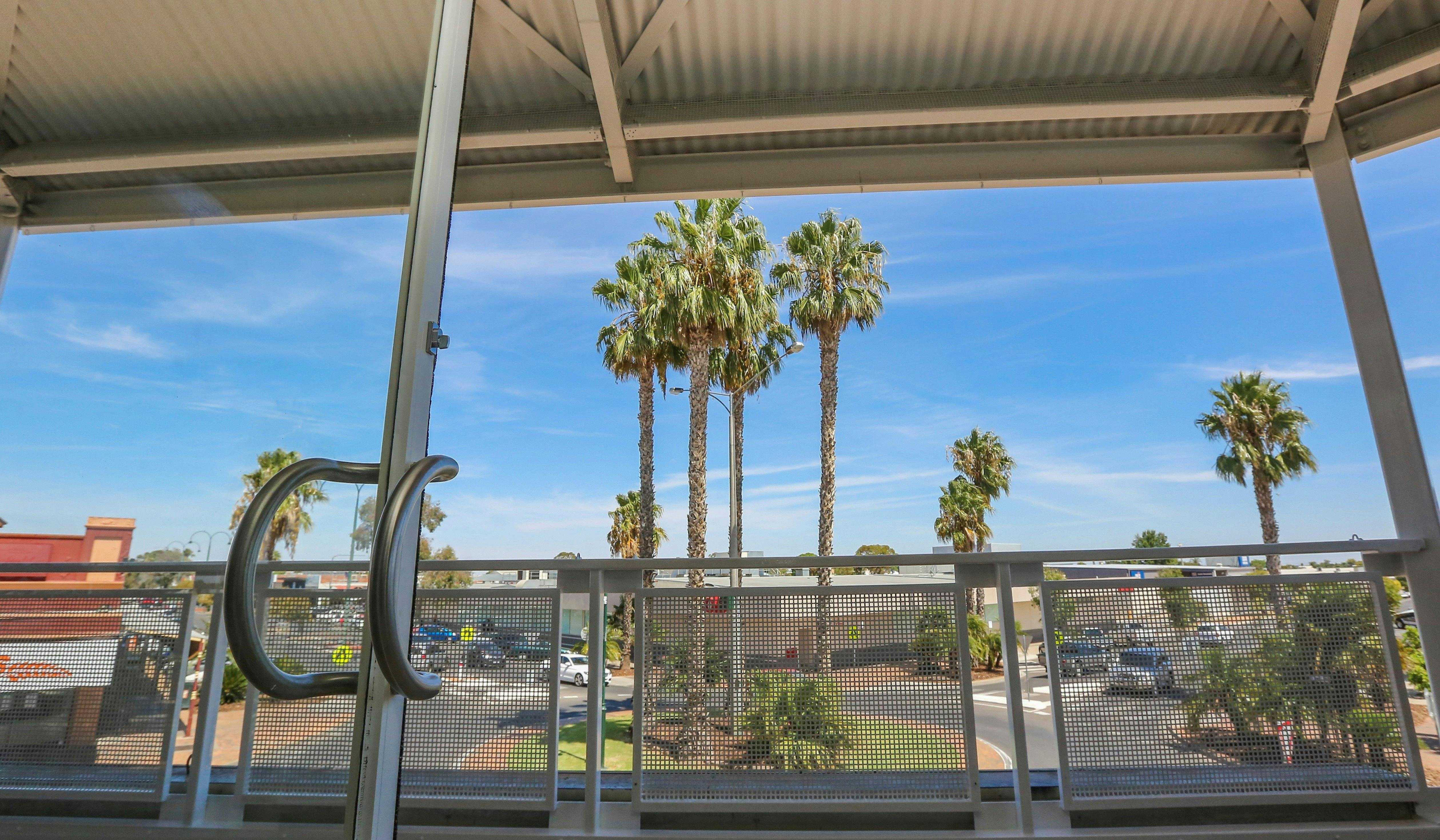 B4A0C3D27A8Fc8Bc50B5Ff324F5C5242