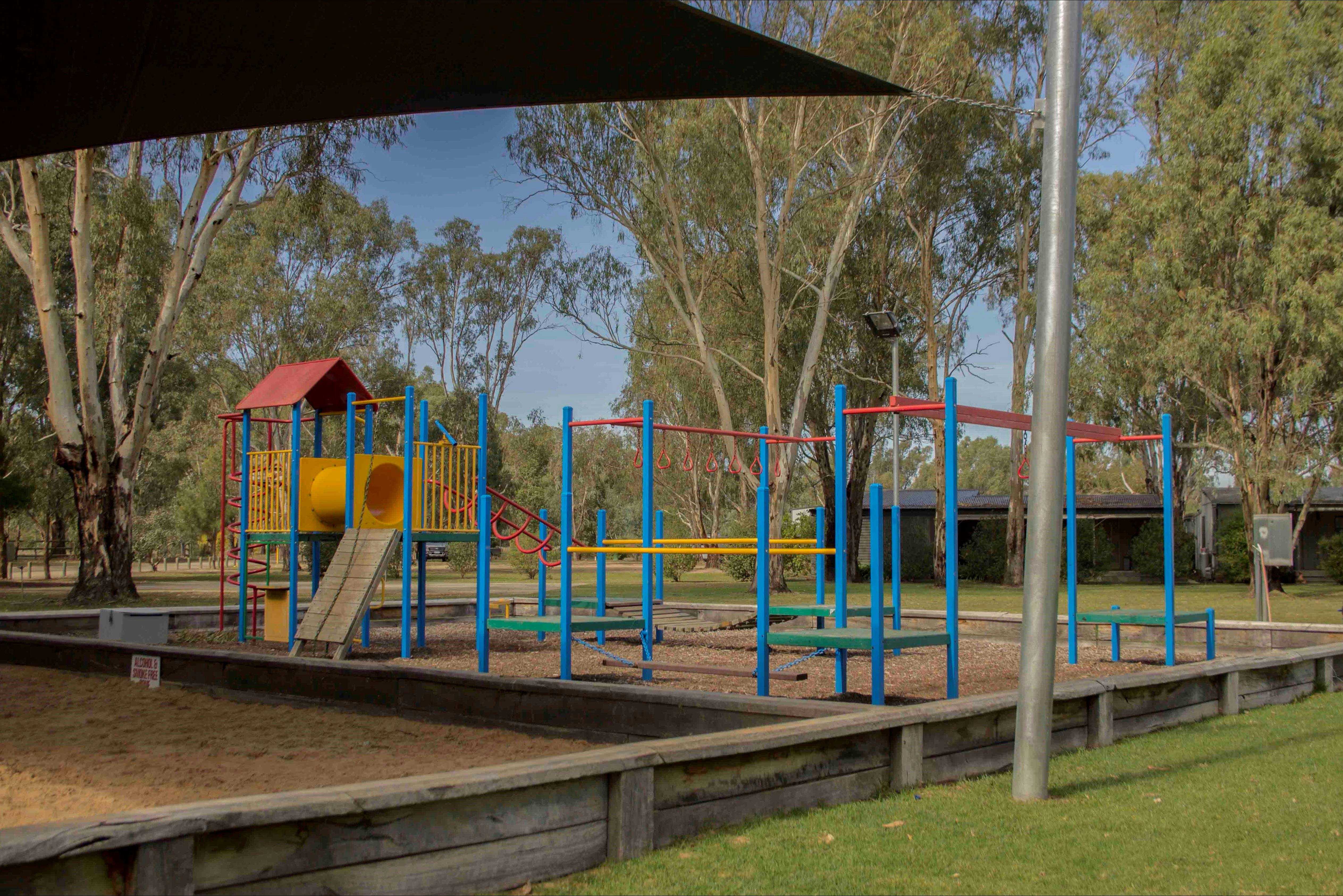 Ae2329D6005C1C08De0B5Fa293C1386F