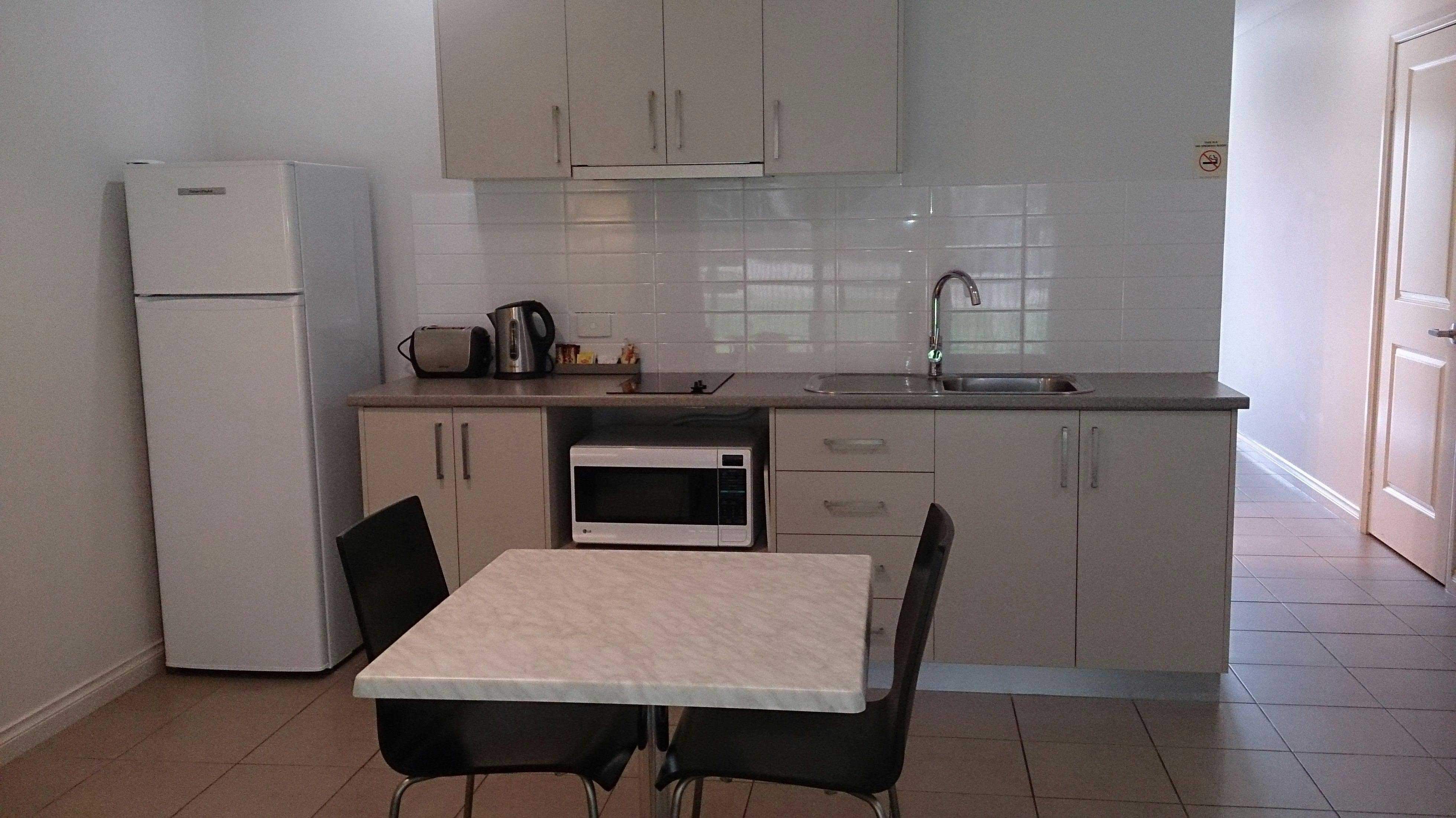 Original__9505783_Aa27_8_Kitchenette_1_Bed_Apt_X3Tzp7N