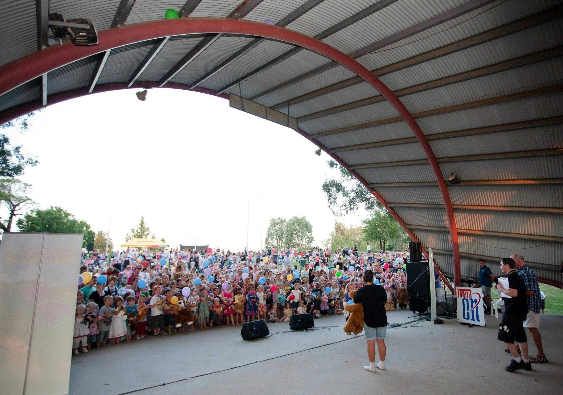 1B1Adc4Cacc64Efda9341F82A210760D