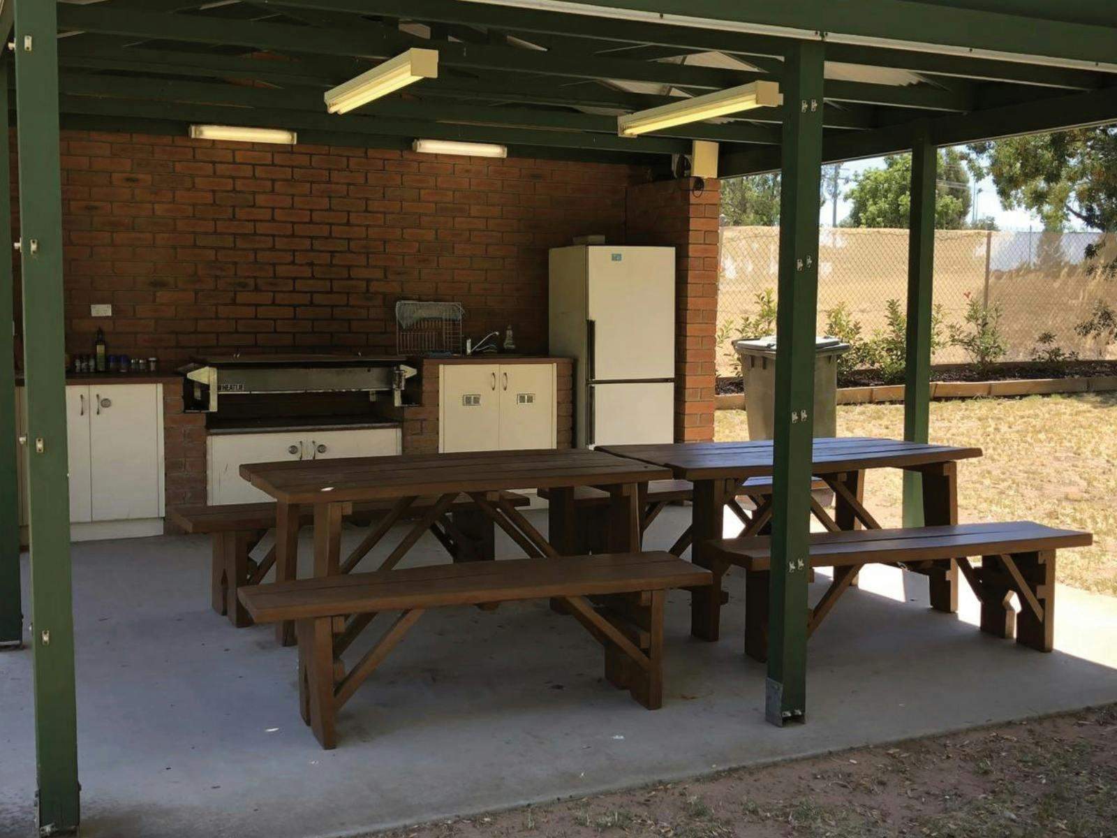 3313Bb45Fcfcff74C85E35563A3040B3