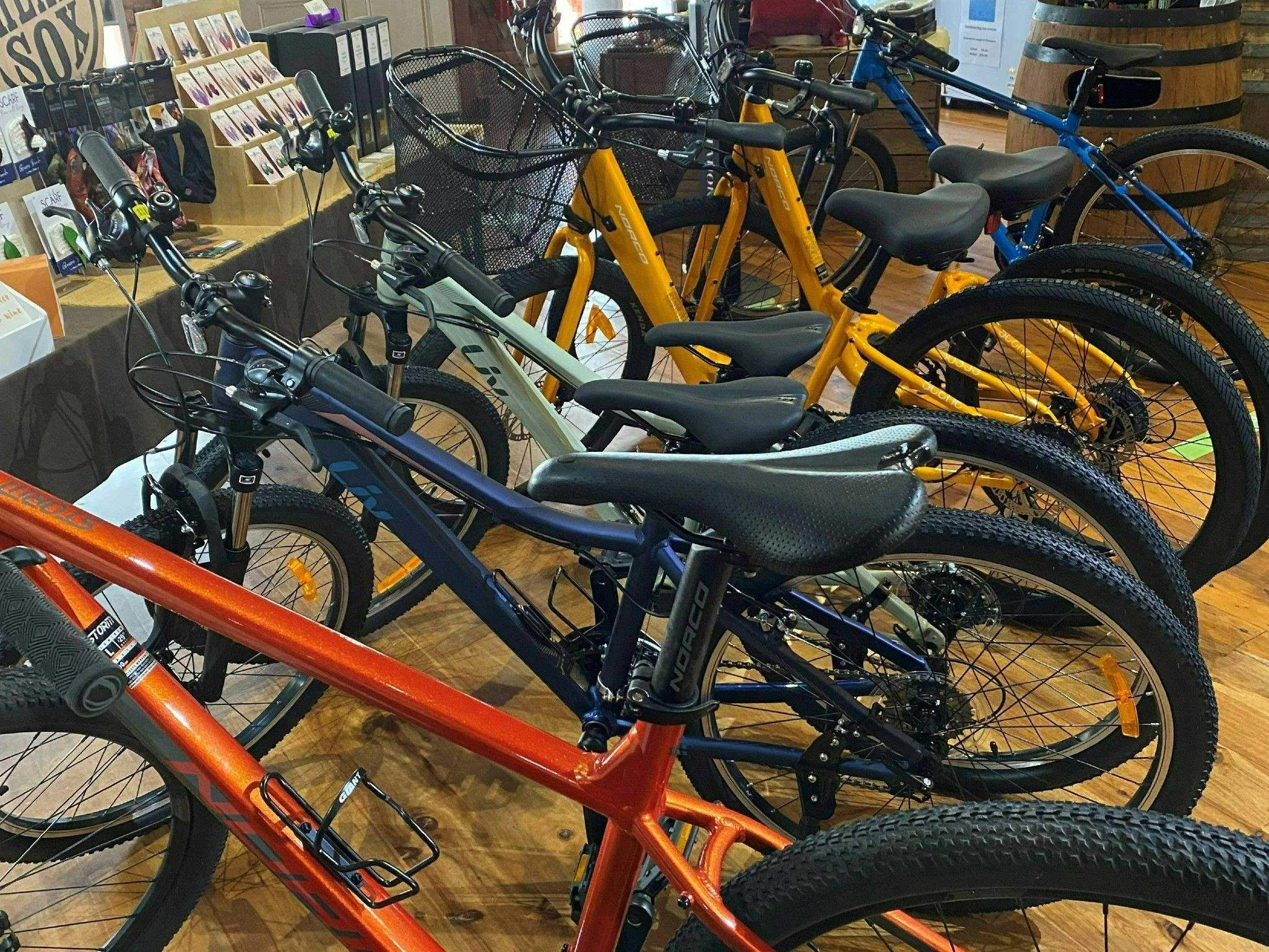 9Aaabdc13Fef88Ec2Eec4De026357200