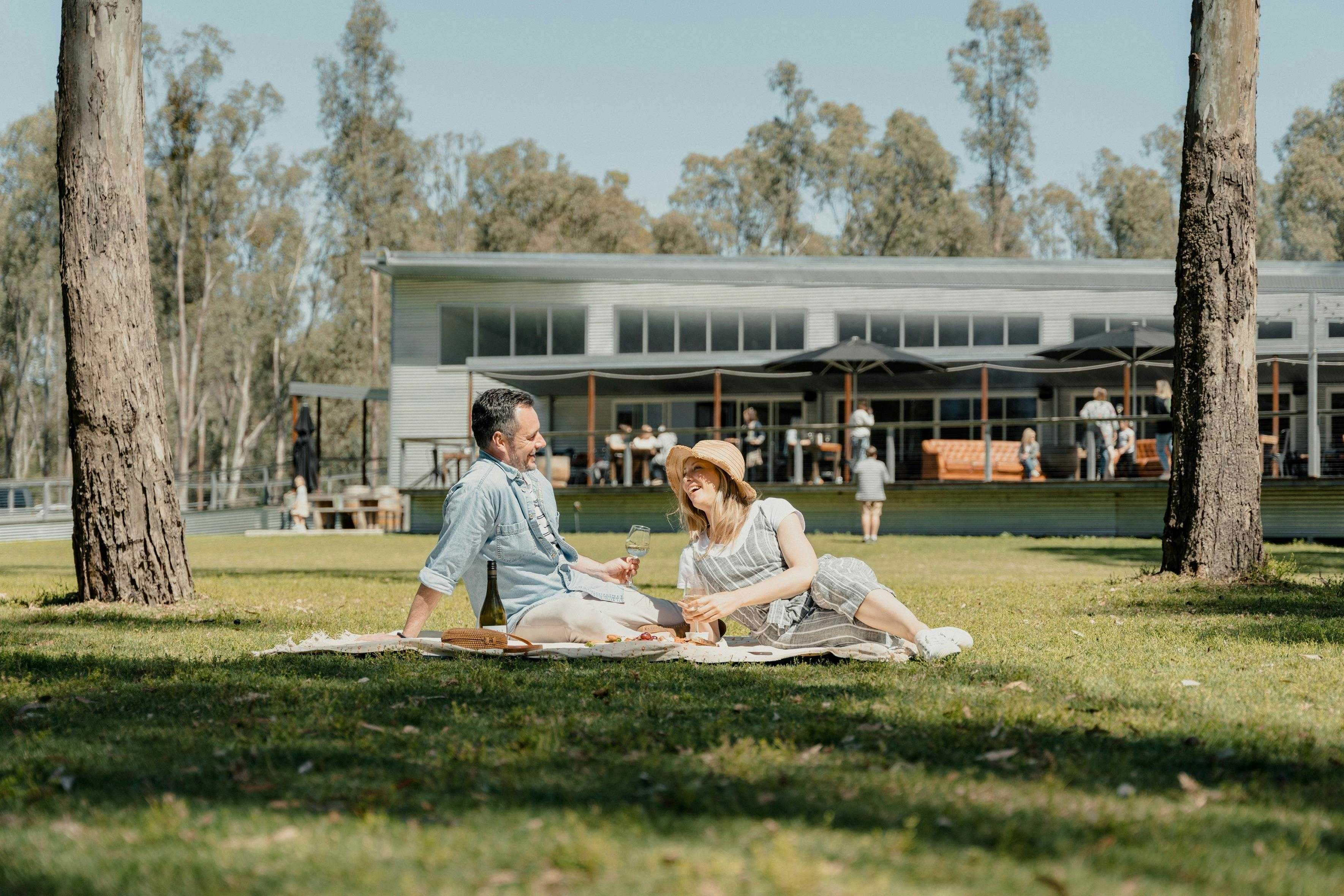 2275784Bb22942886F5Cc473A45A35E8