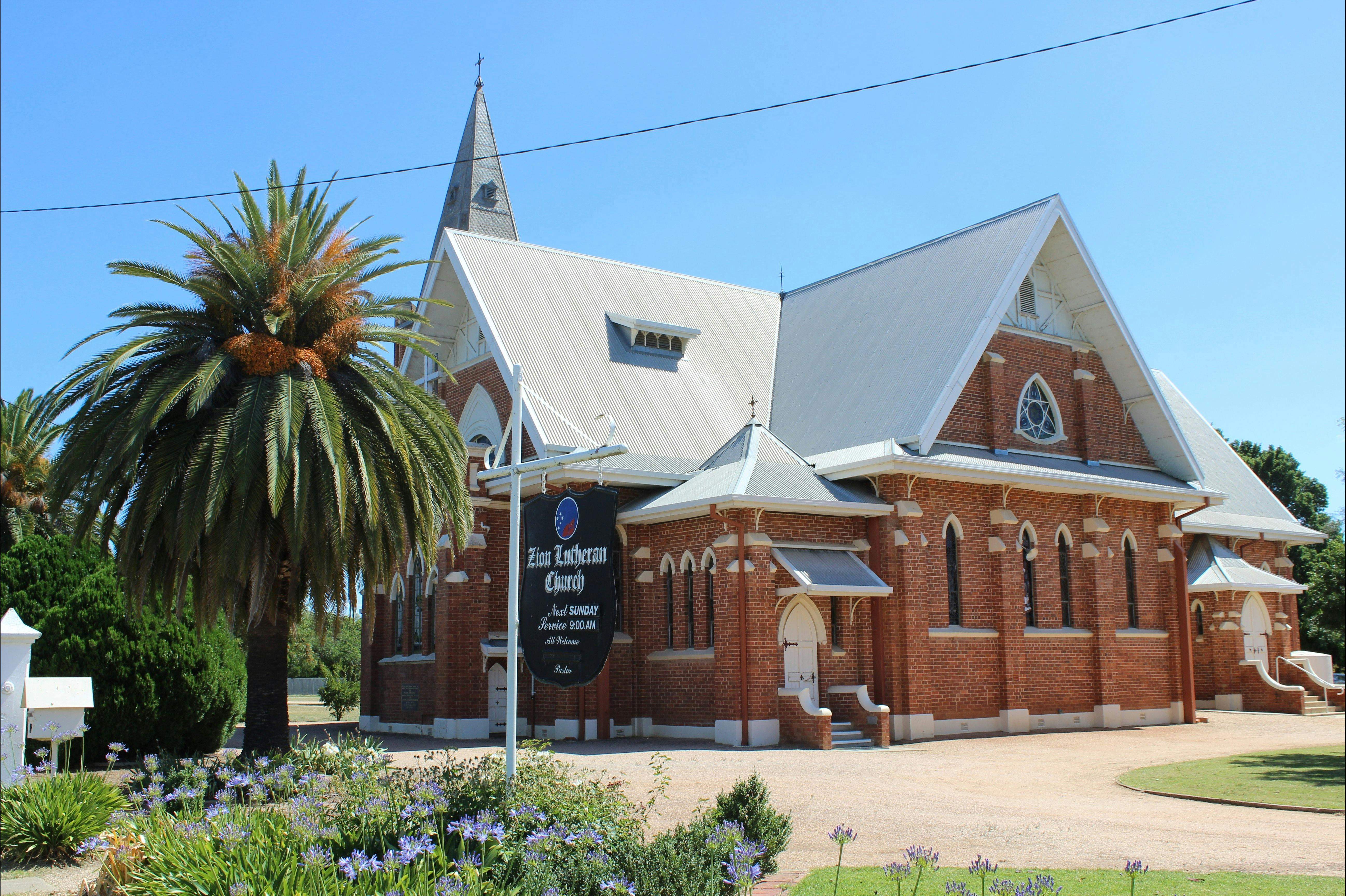 37880Bb3C49Cb6Cd67C7F43Df757F022