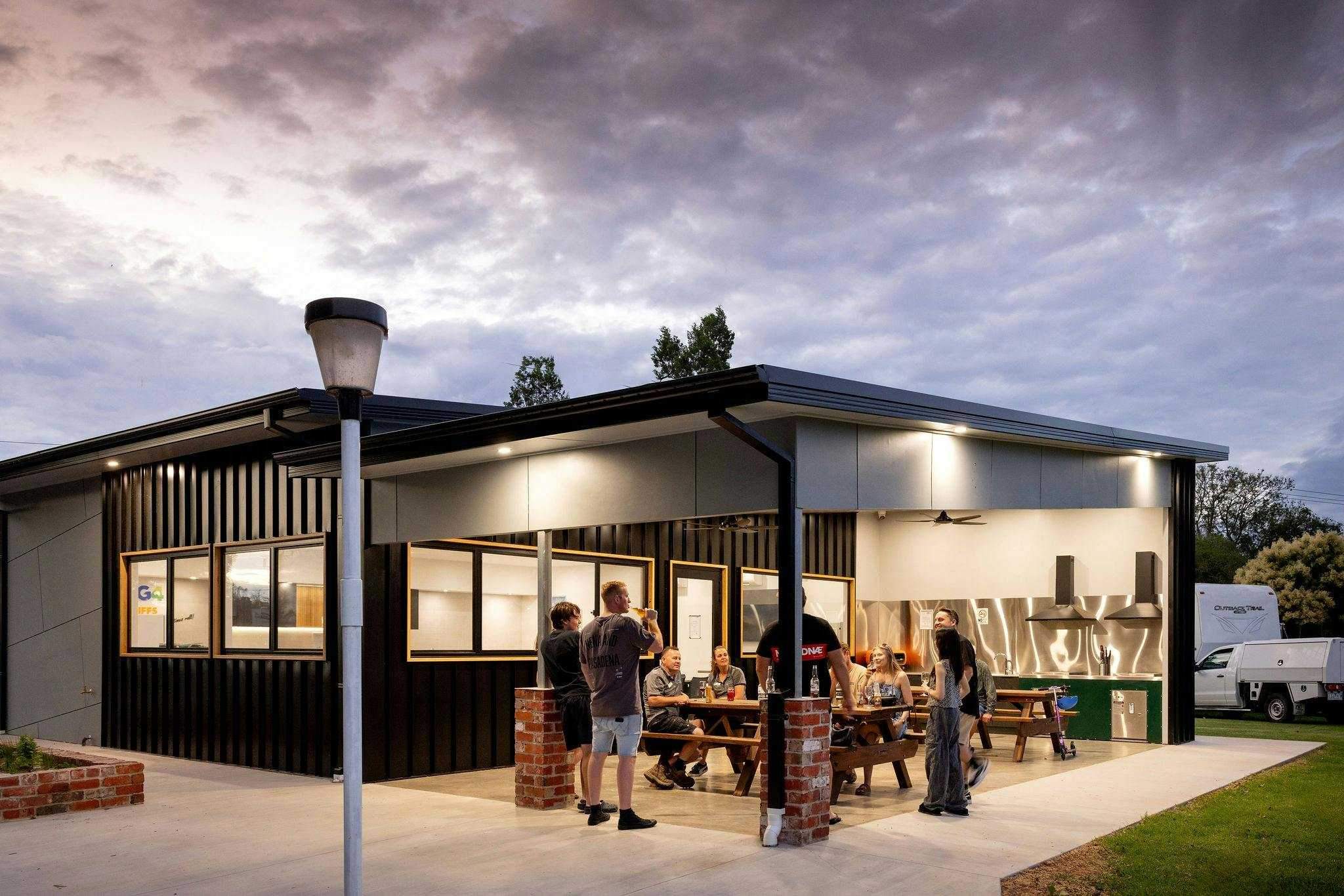 Ff9Dbad77Edac12B3C9D078B38D328C9