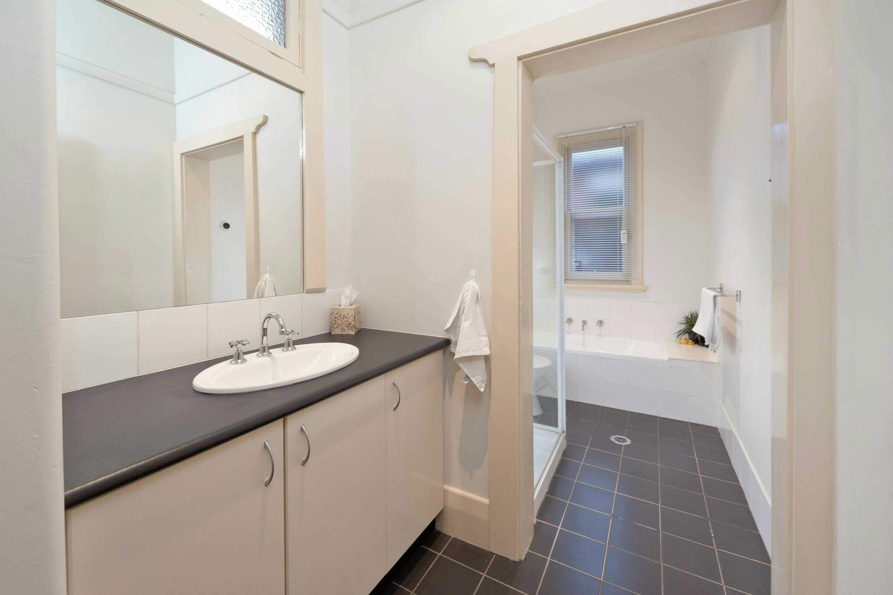 49170E0E1Ea15A48339A5267A57306B7