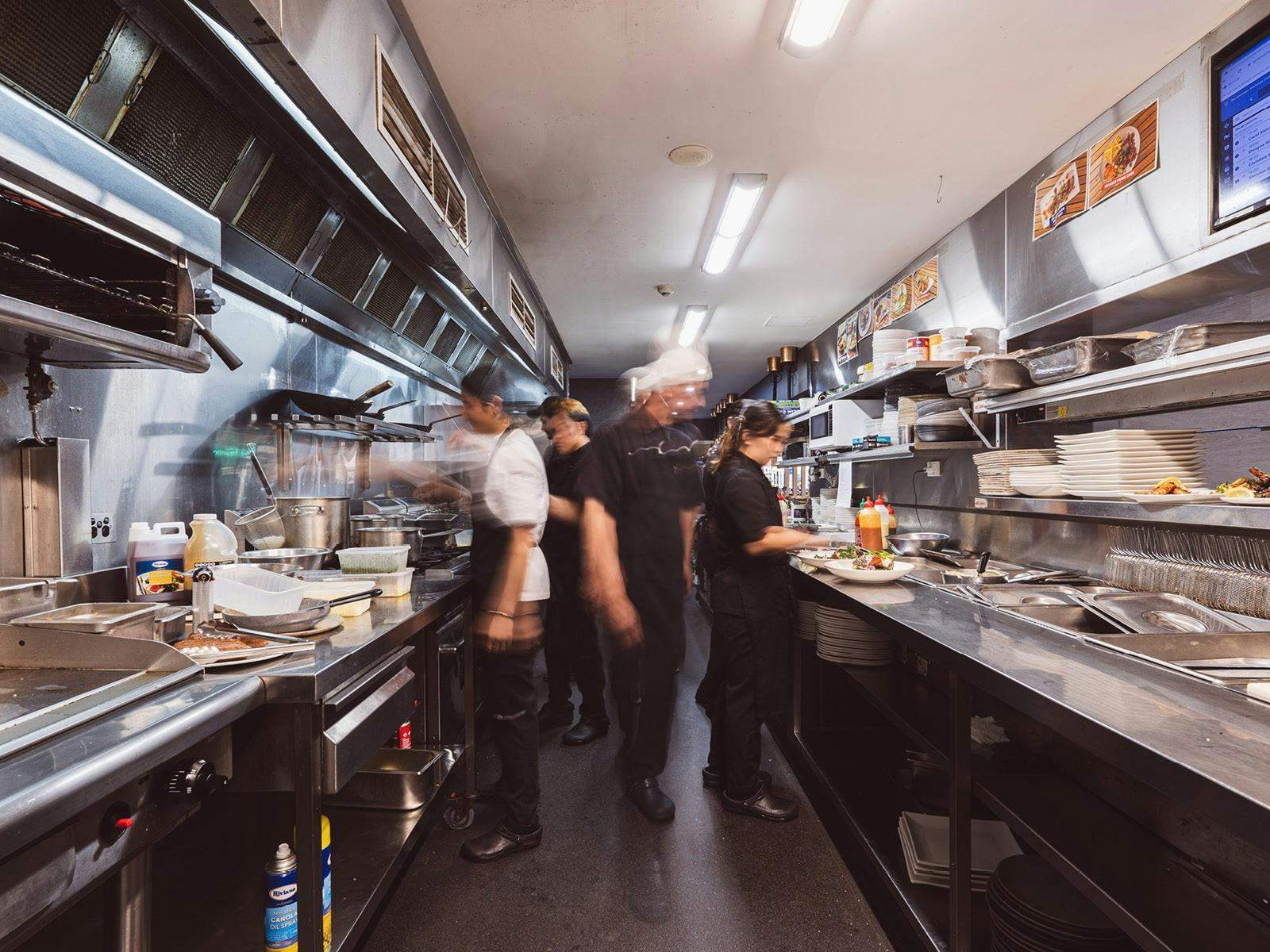 E8Ea537Ddb150E01D5Ad7B9Ac382011C