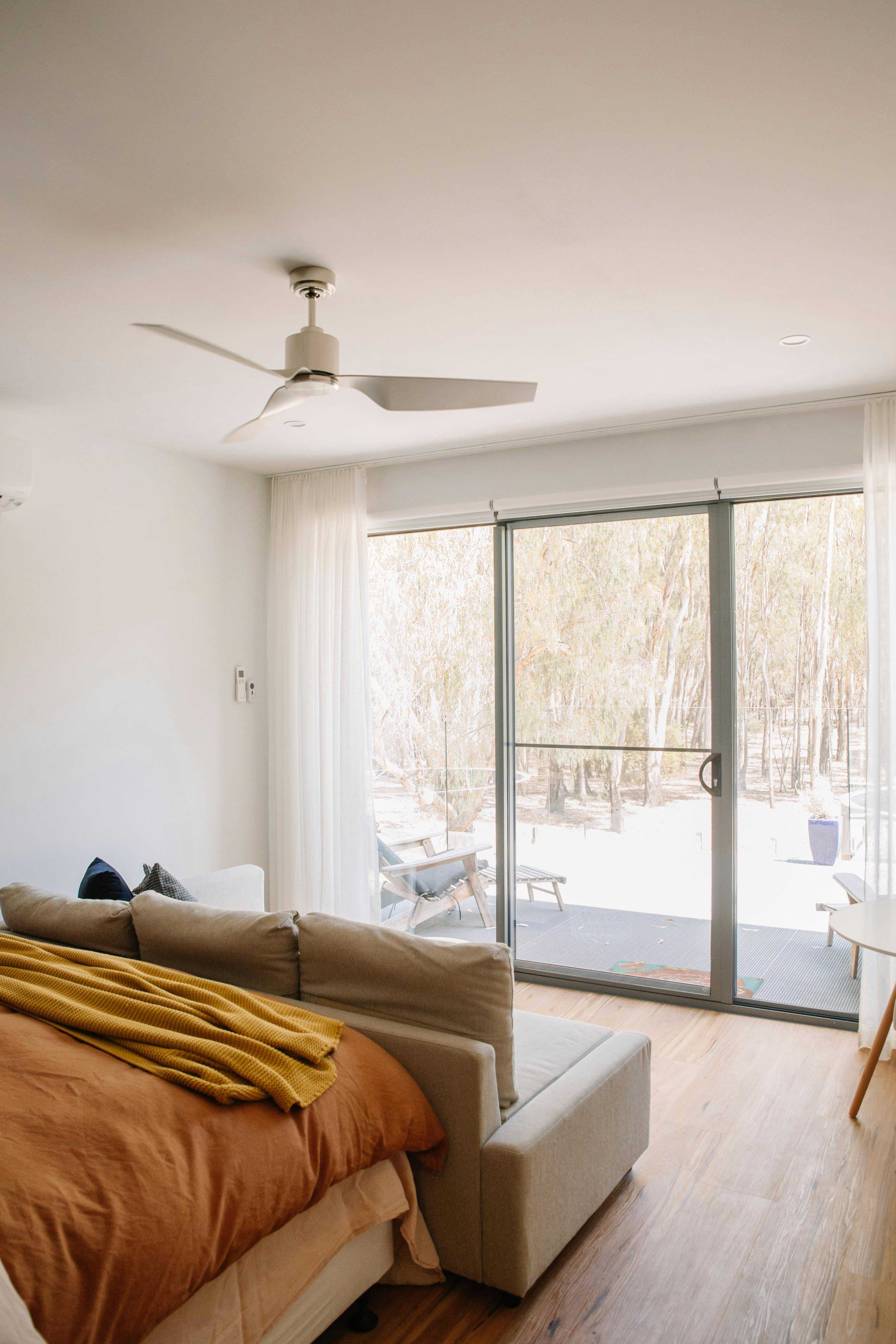 4C03Bd7605Defd6Aeb46De695C5D049A