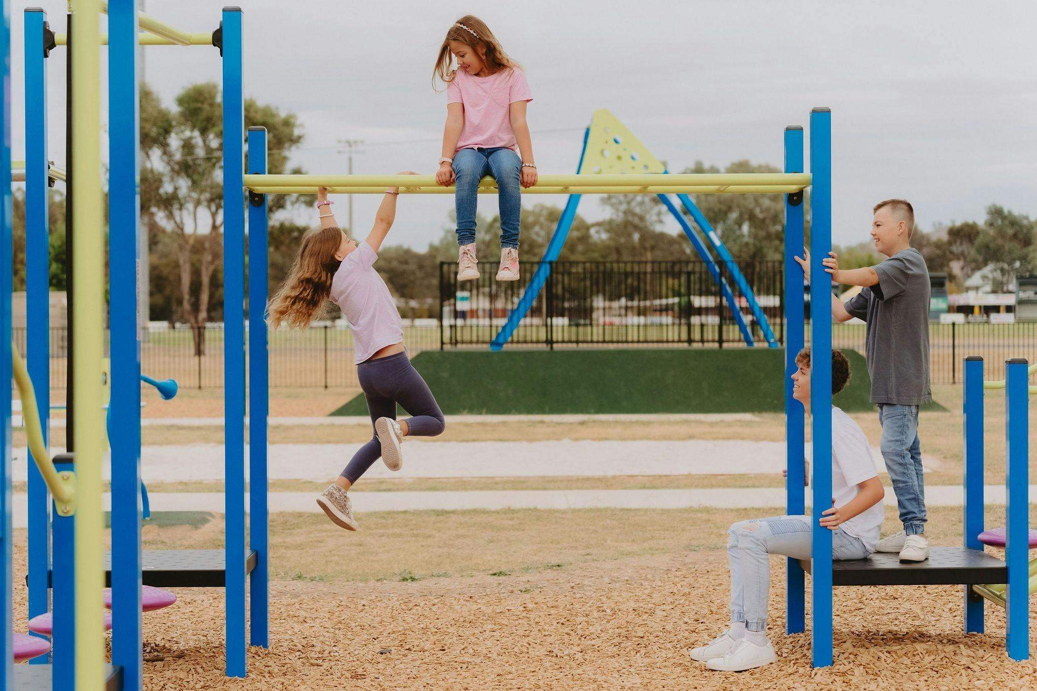 700Ff2299Fc9Ccb4943Fe4C8B5Ae3B5D