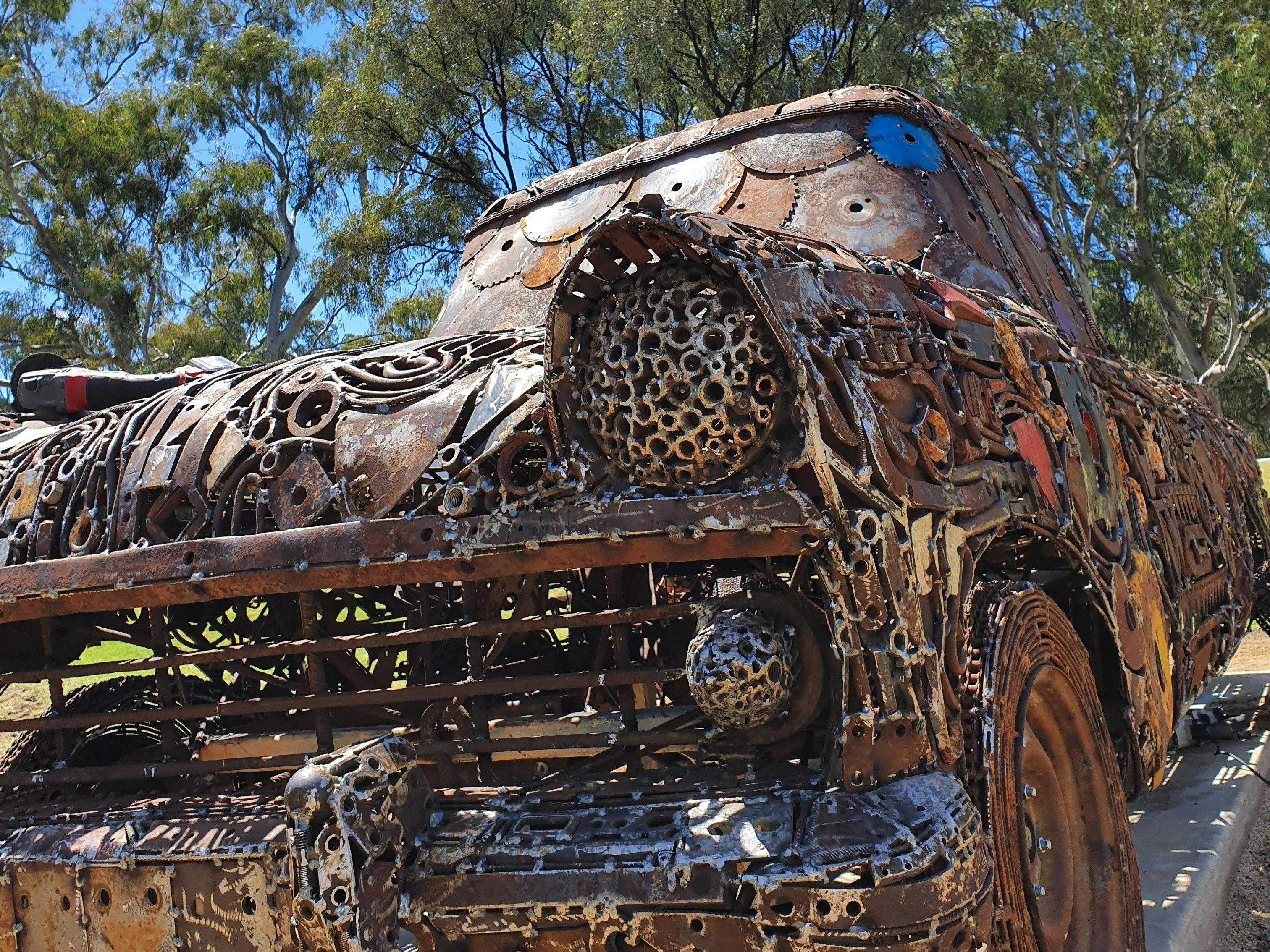 8D942Ea81Eb016396F0E5A3414Ca524F