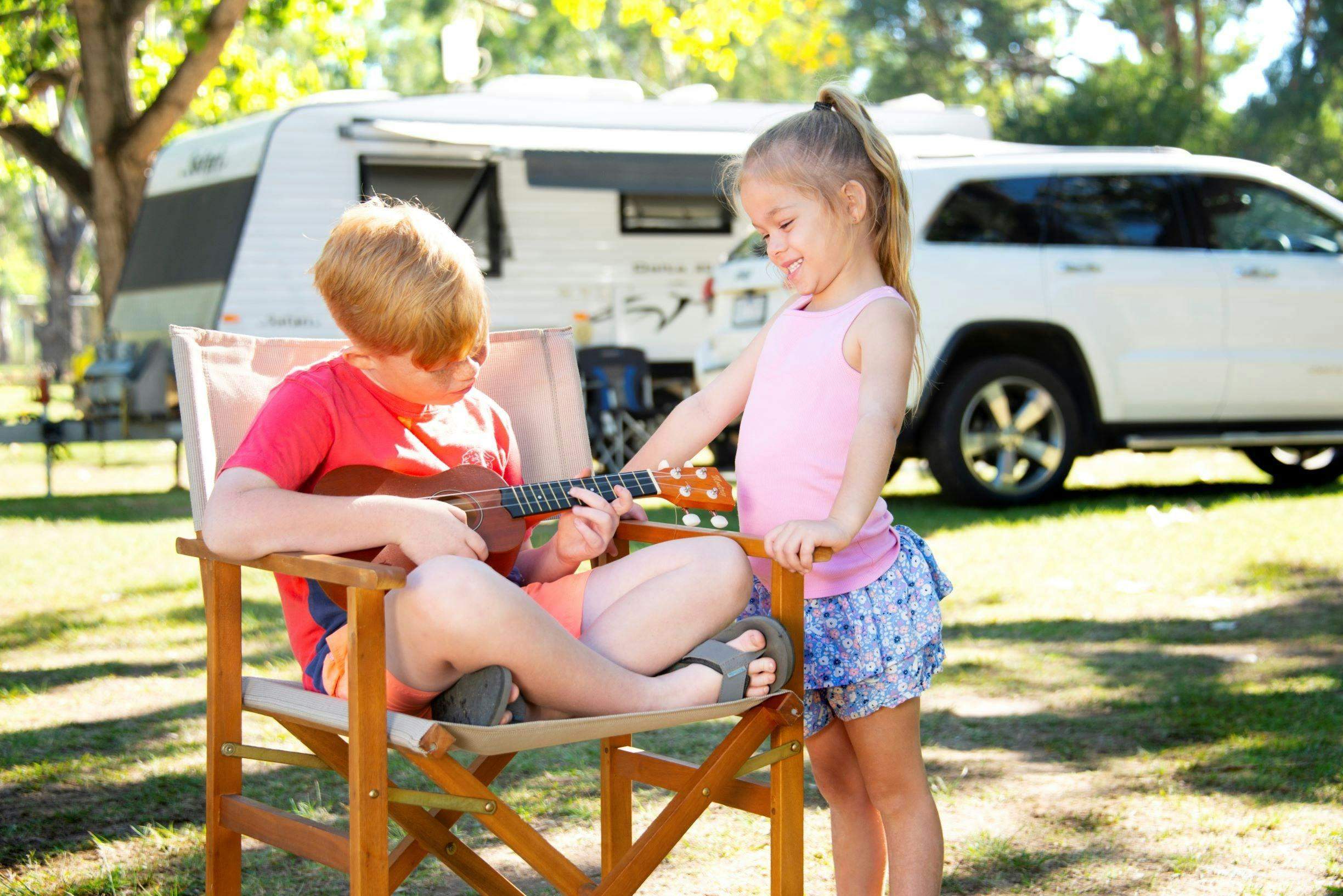 1941B130F54Fb5F425E8E045F428E694