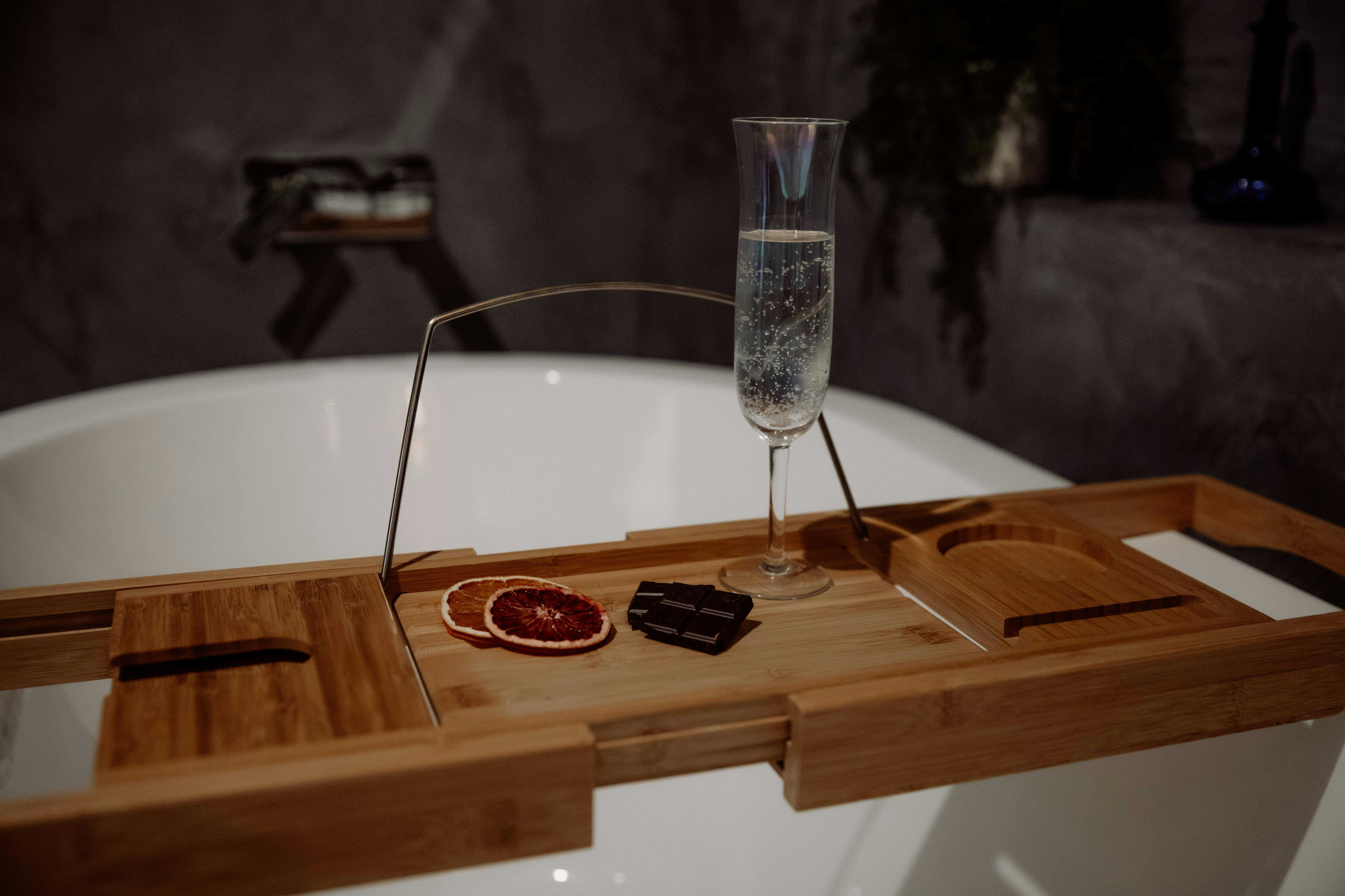 4Ba00326187C6C643E00D2B08E5C3358