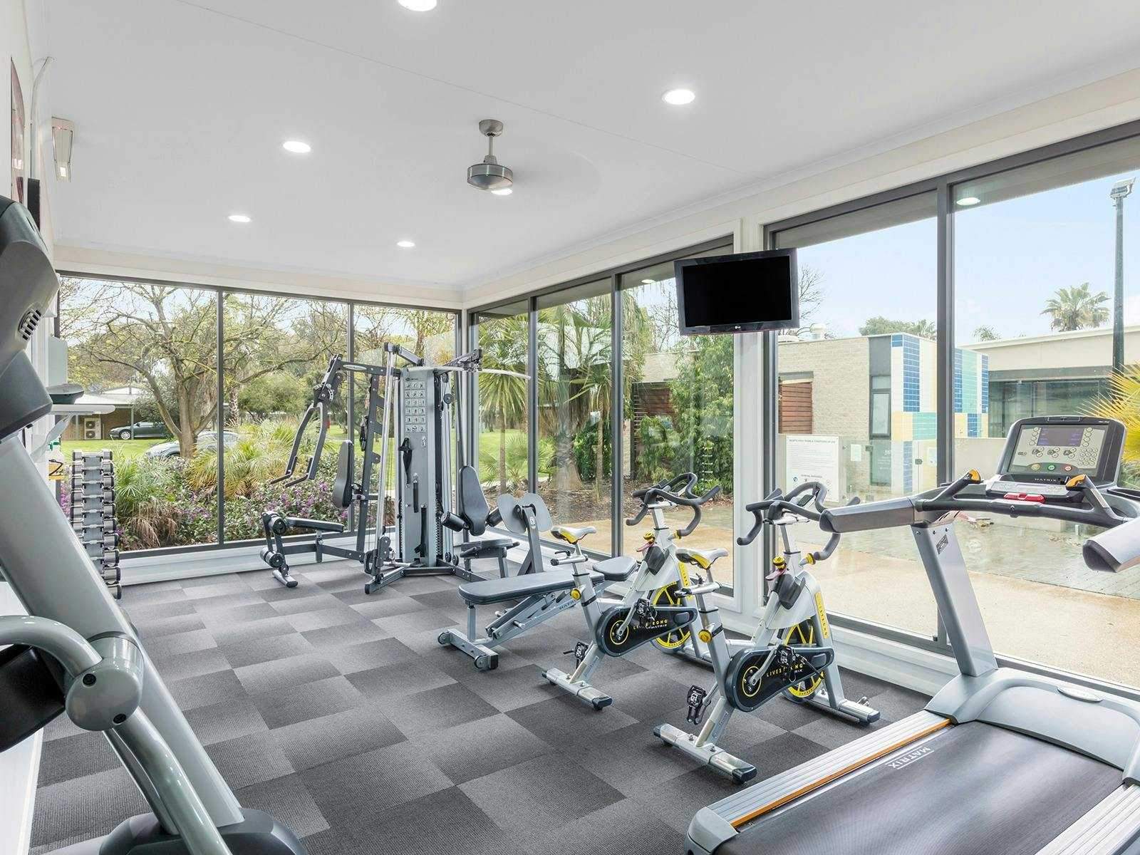 2A5F8A10C1C2C6130B2B1800C6797779