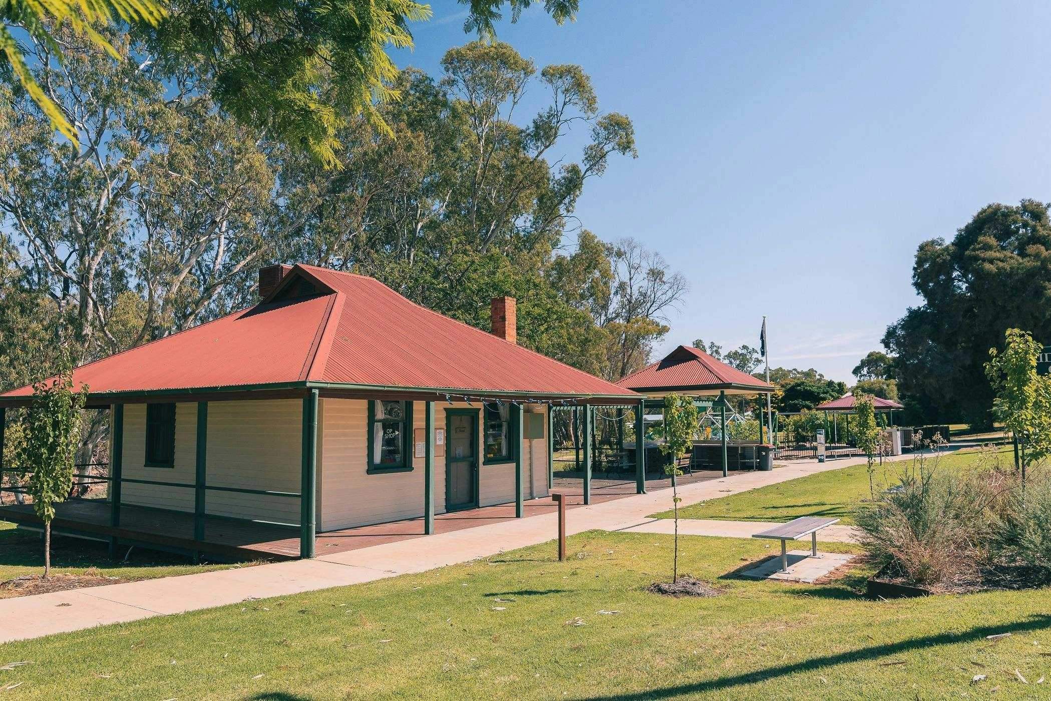 F3A32Fede4D104Ef83D0F25B68447Ddd