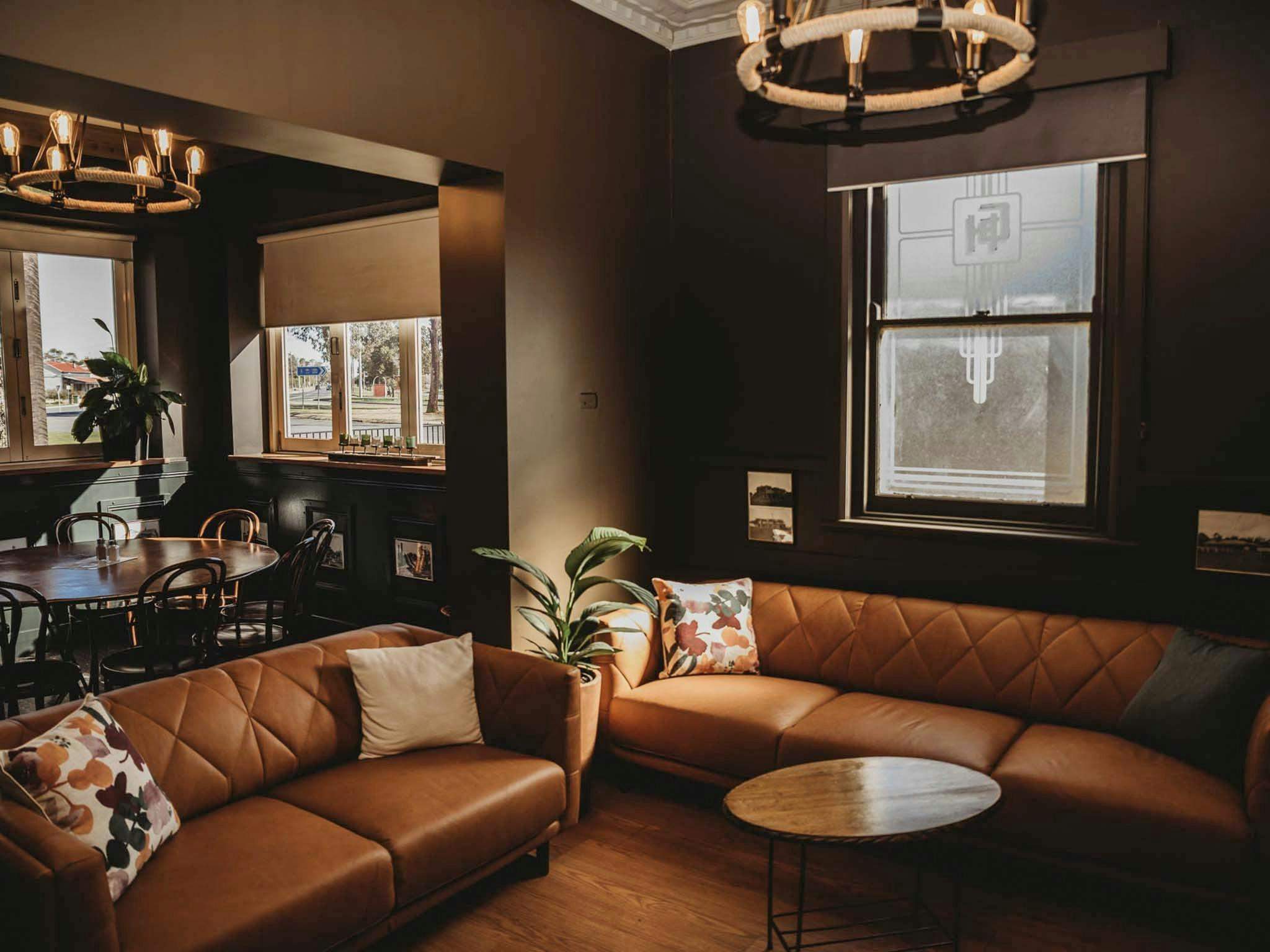 922Ed6870Dbfc63Bdd627017A4Fd0Fbd