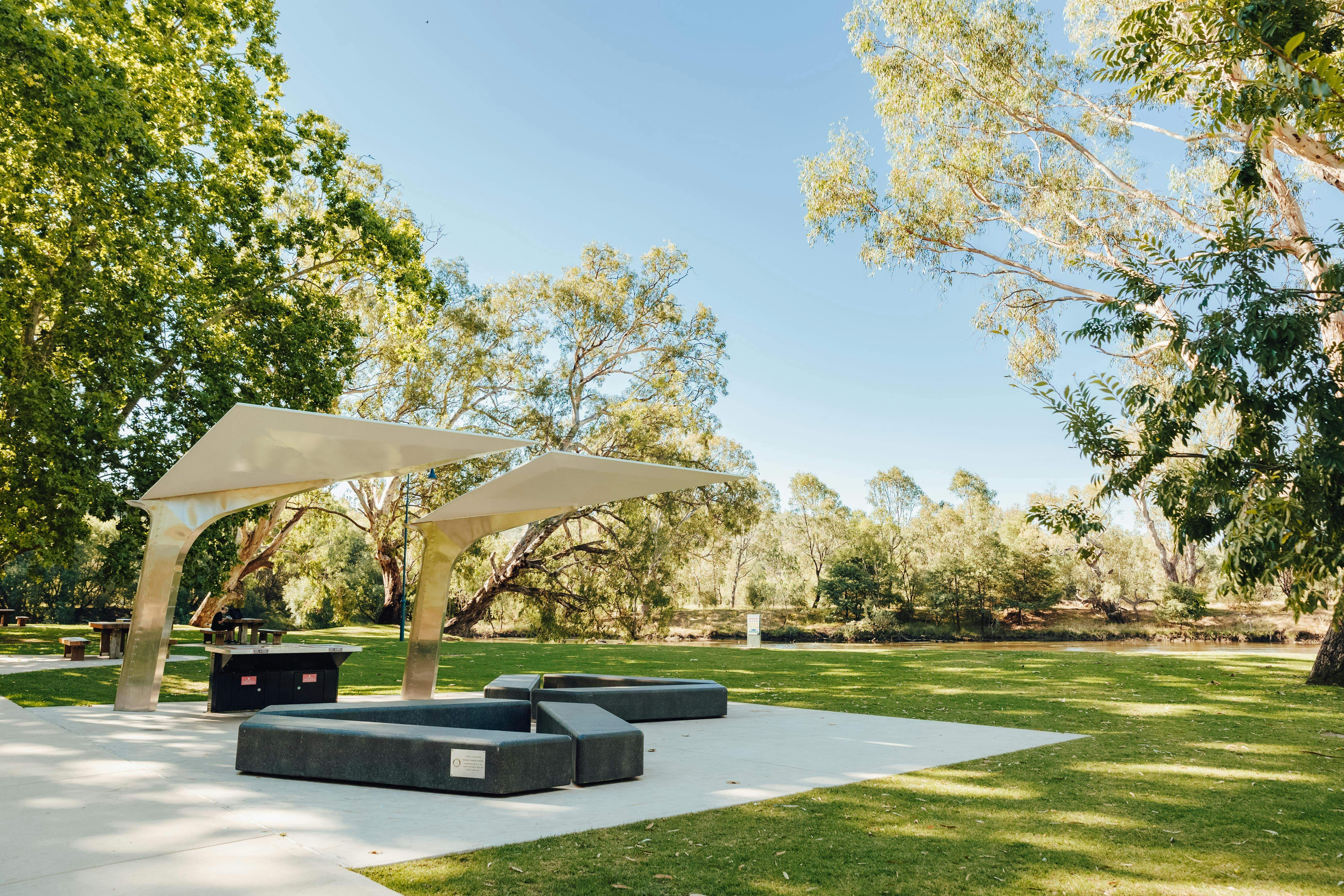 2F593D305A019Ee5F5010Db1Ee49A83A