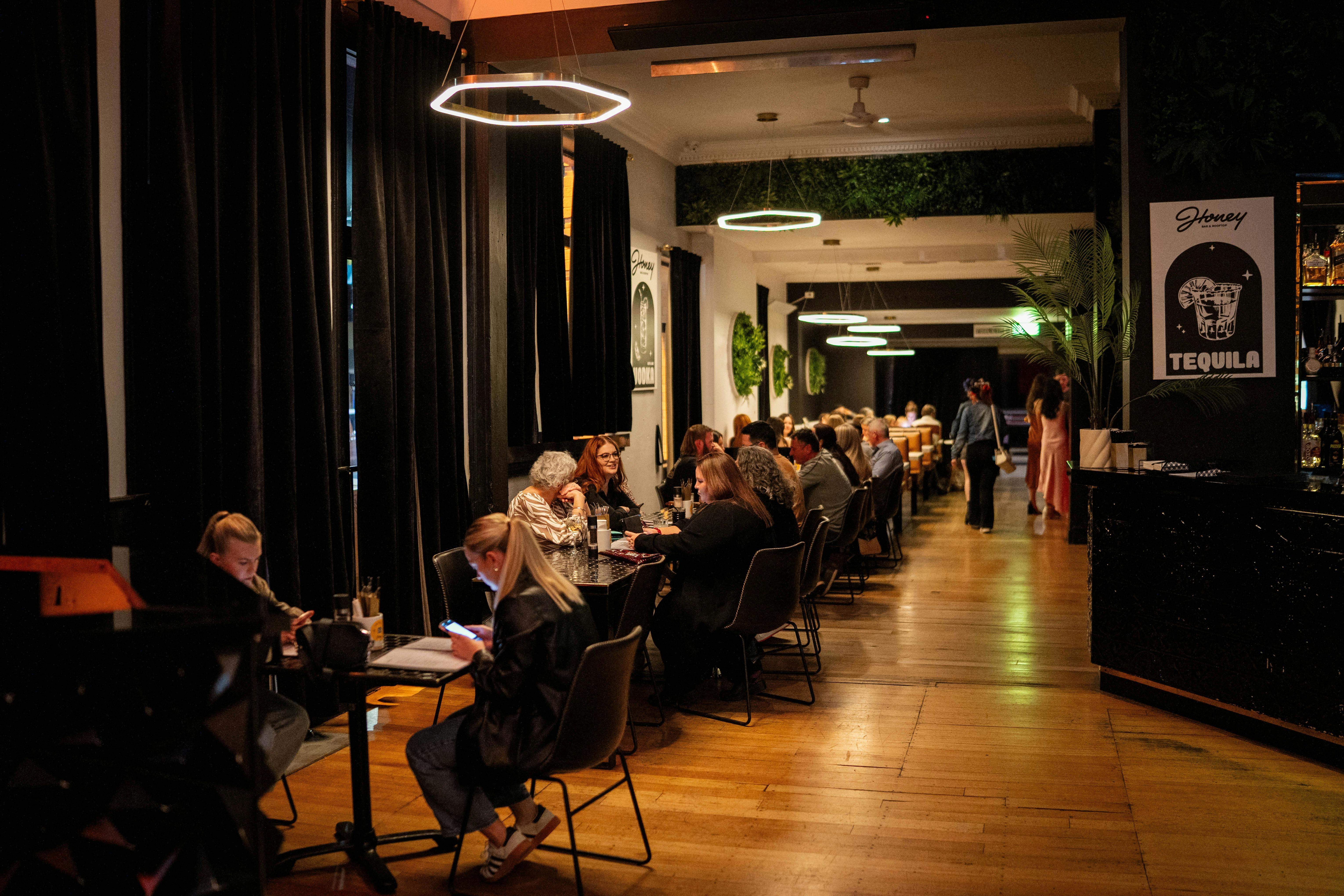 7B909475F5E20618033Ed8D18Ef83852