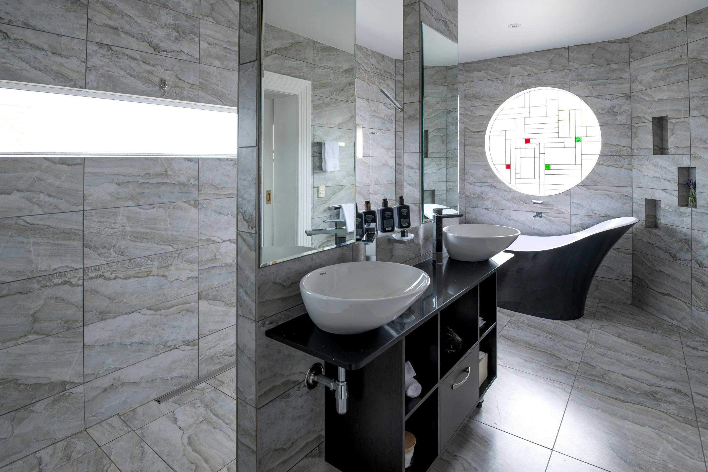 3D7F6D99De9D49F1F1435D12D5D7Db11