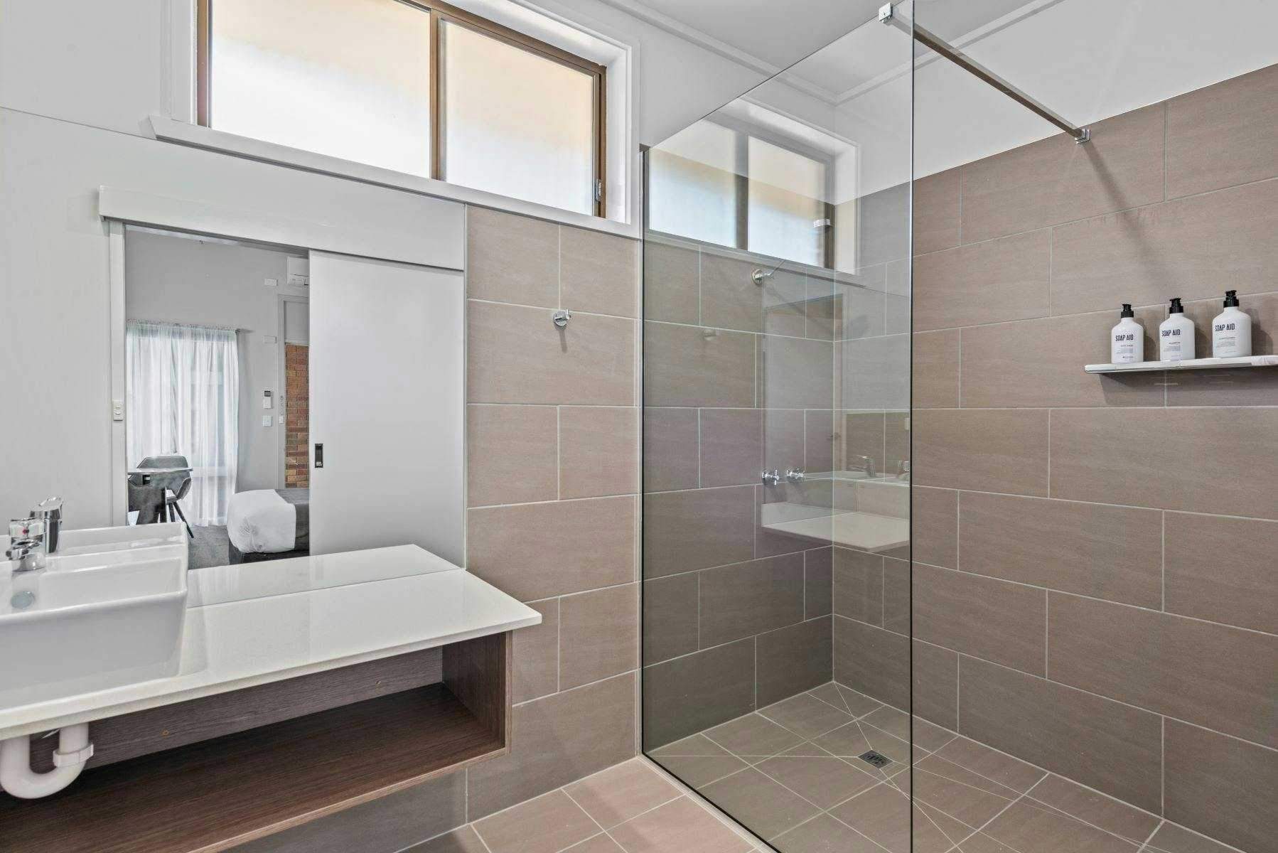 5C38Fc16243F671Fe1Bec21B3De216E6