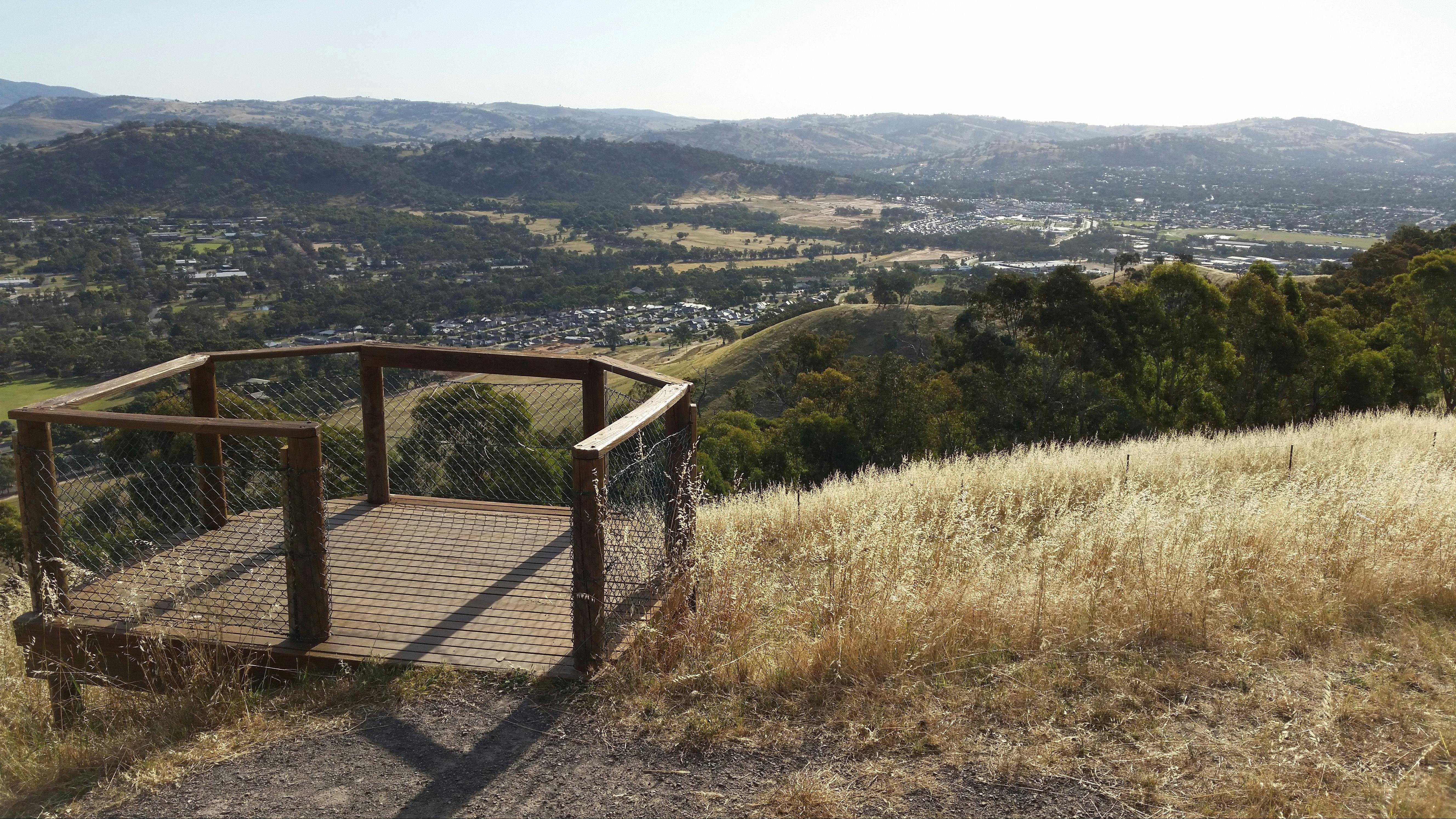 F88Af472E6A97Da1Ce2Bc0A36D41F85B