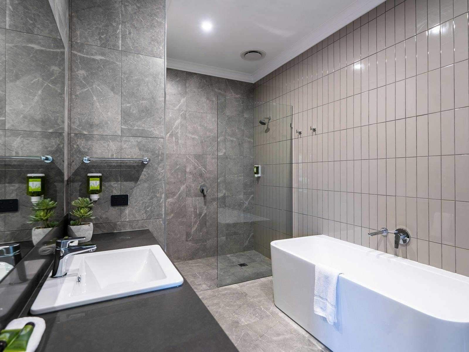 A1195F450C644D56Dca015241Df9538A