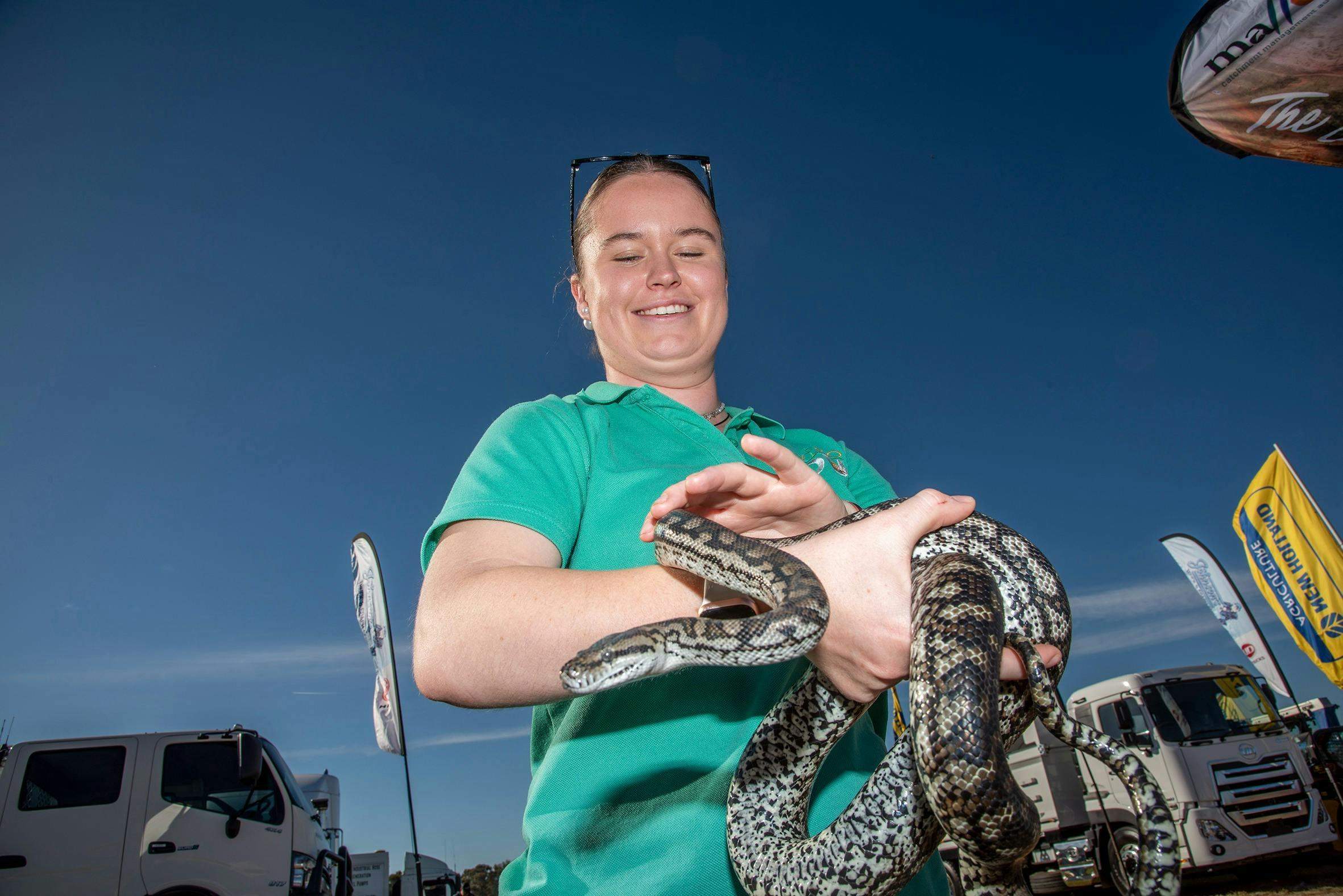 6504B1Bb2E38Ffd32B3C65075590Fb83