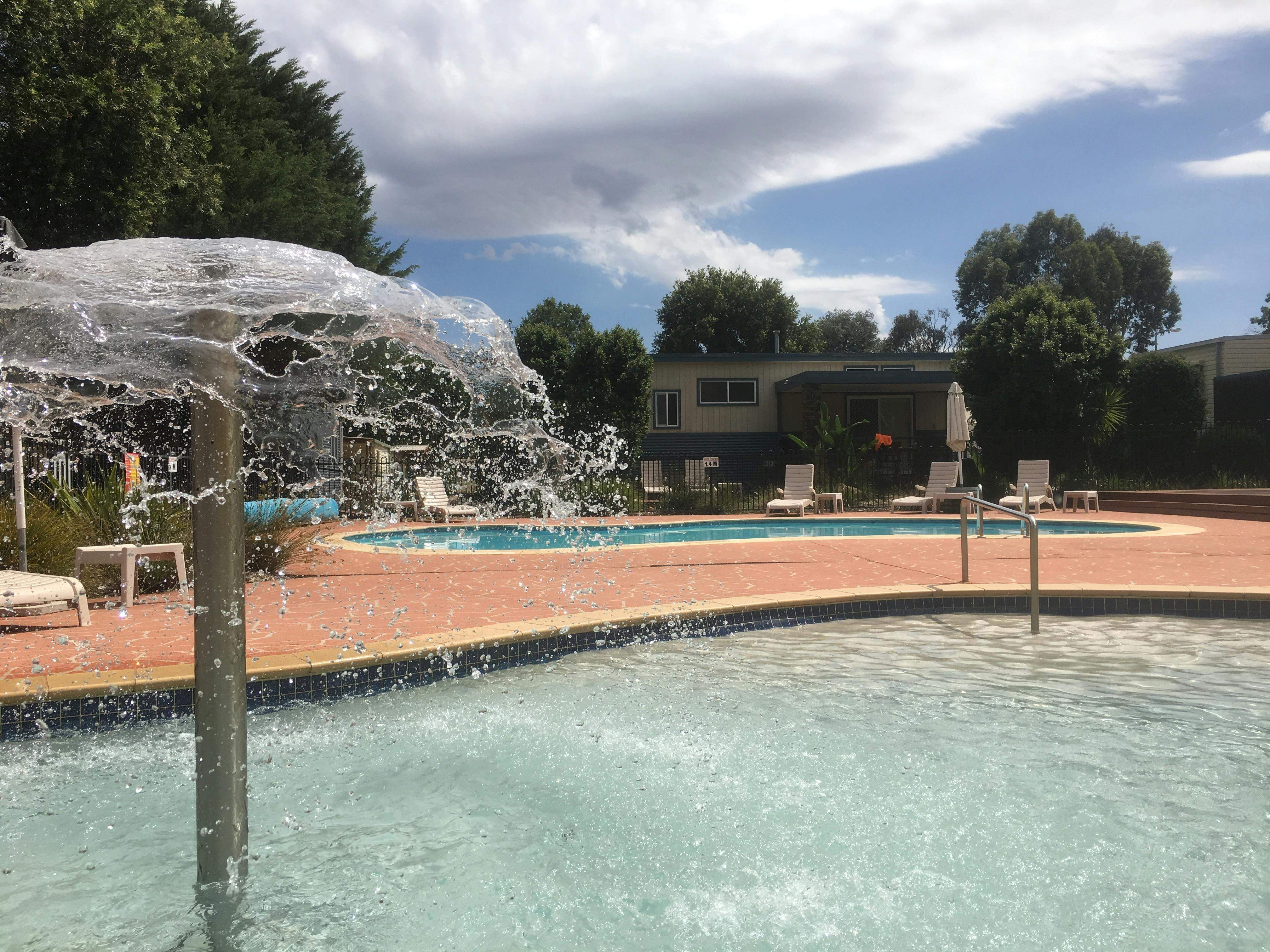 7Acb37Eba161C49E52F76400B8744B60