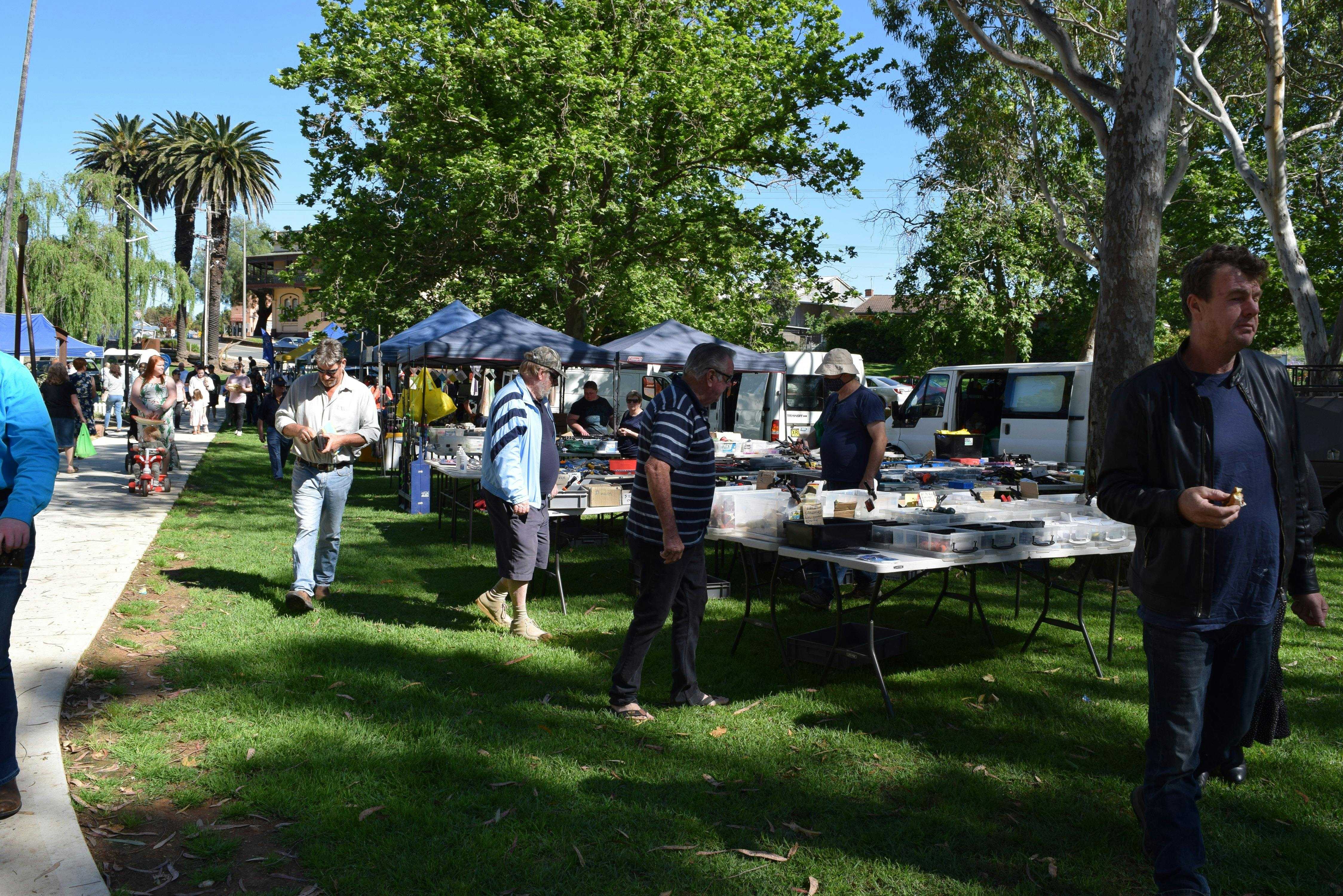 E538B2570E55B84Caf4C31151076E330