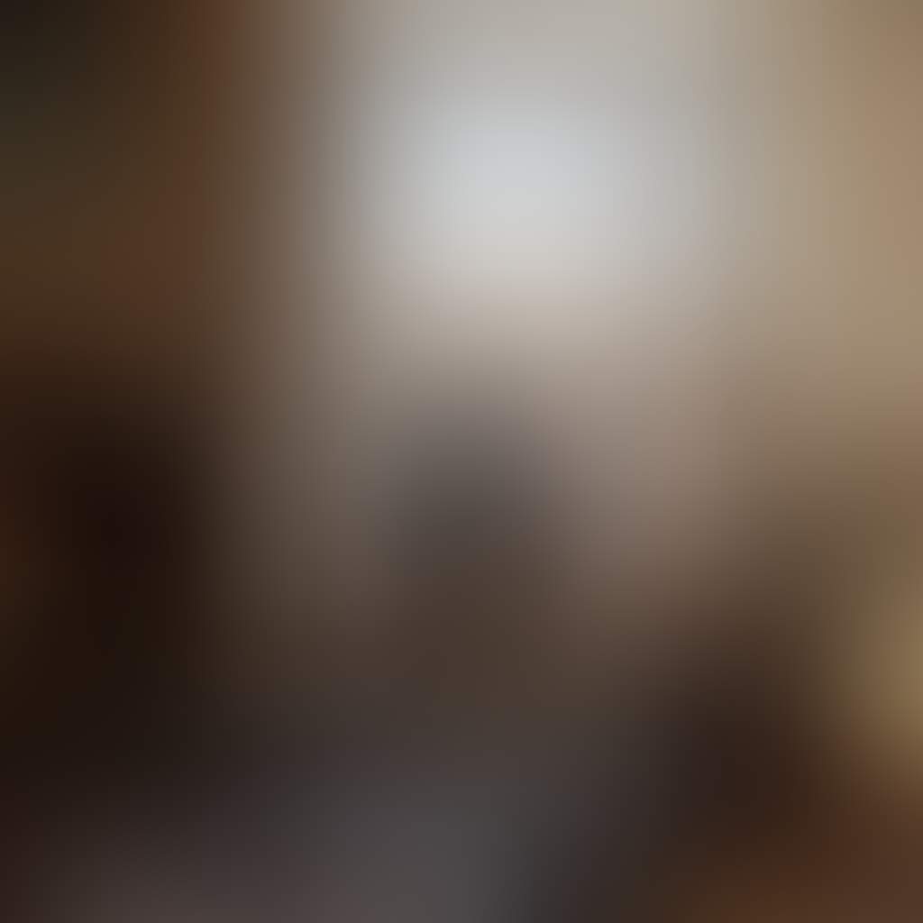 Couple enjoying wine at Yeates Winery in Mudgee NSW